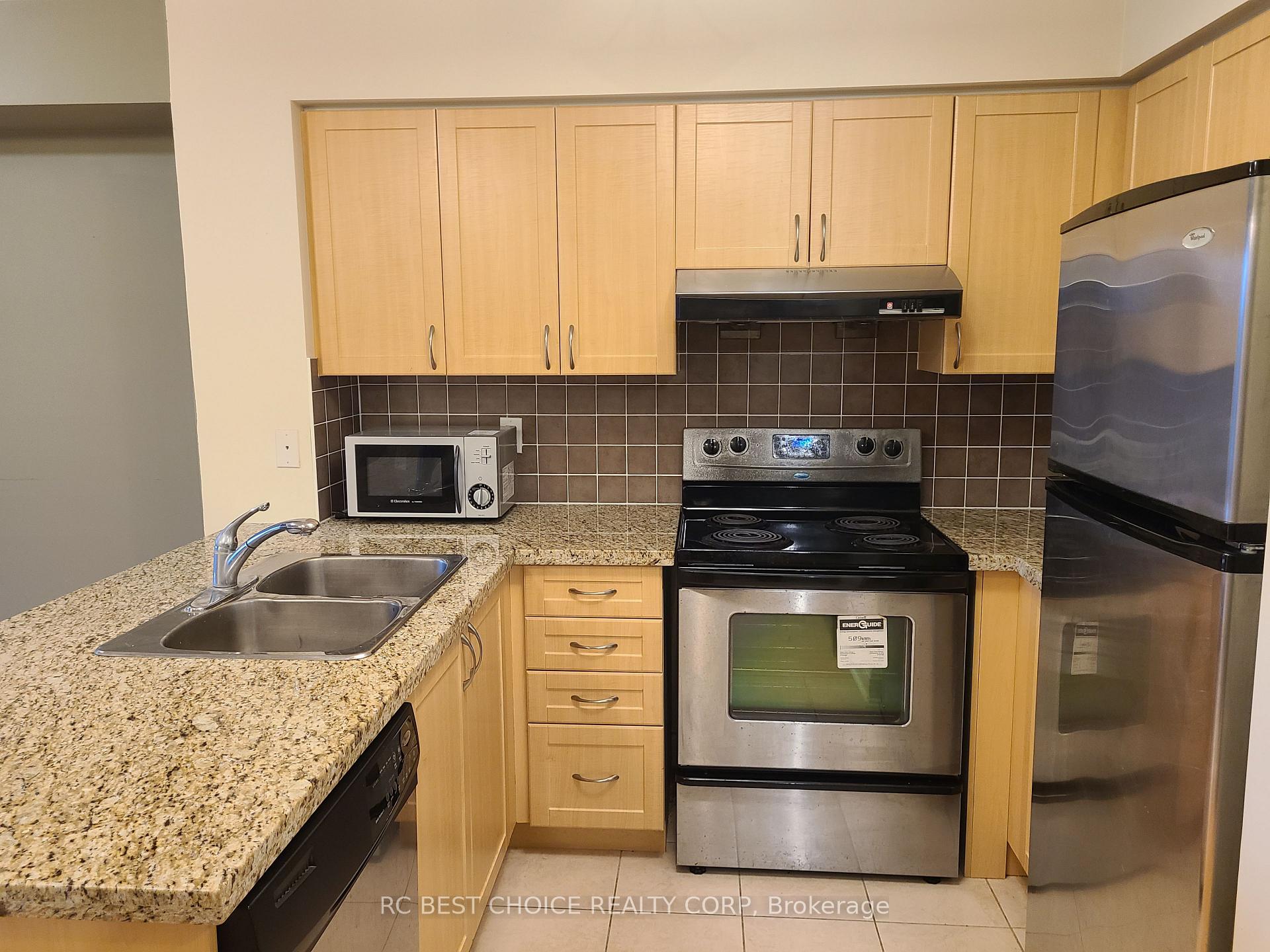Photo 10 of Unit 810, 32 Clegg Road, Markham, Unionville — HOMEH