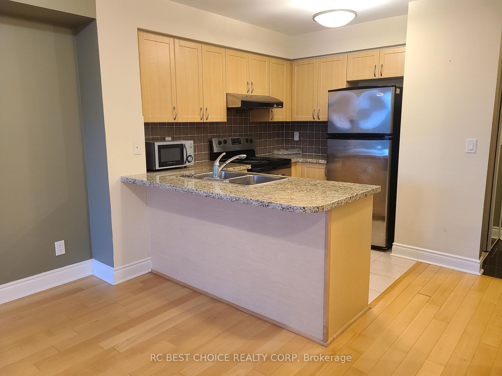 Photo 12 of Unit 810, 32 Clegg Road, Markham, Unionville — HOMEH