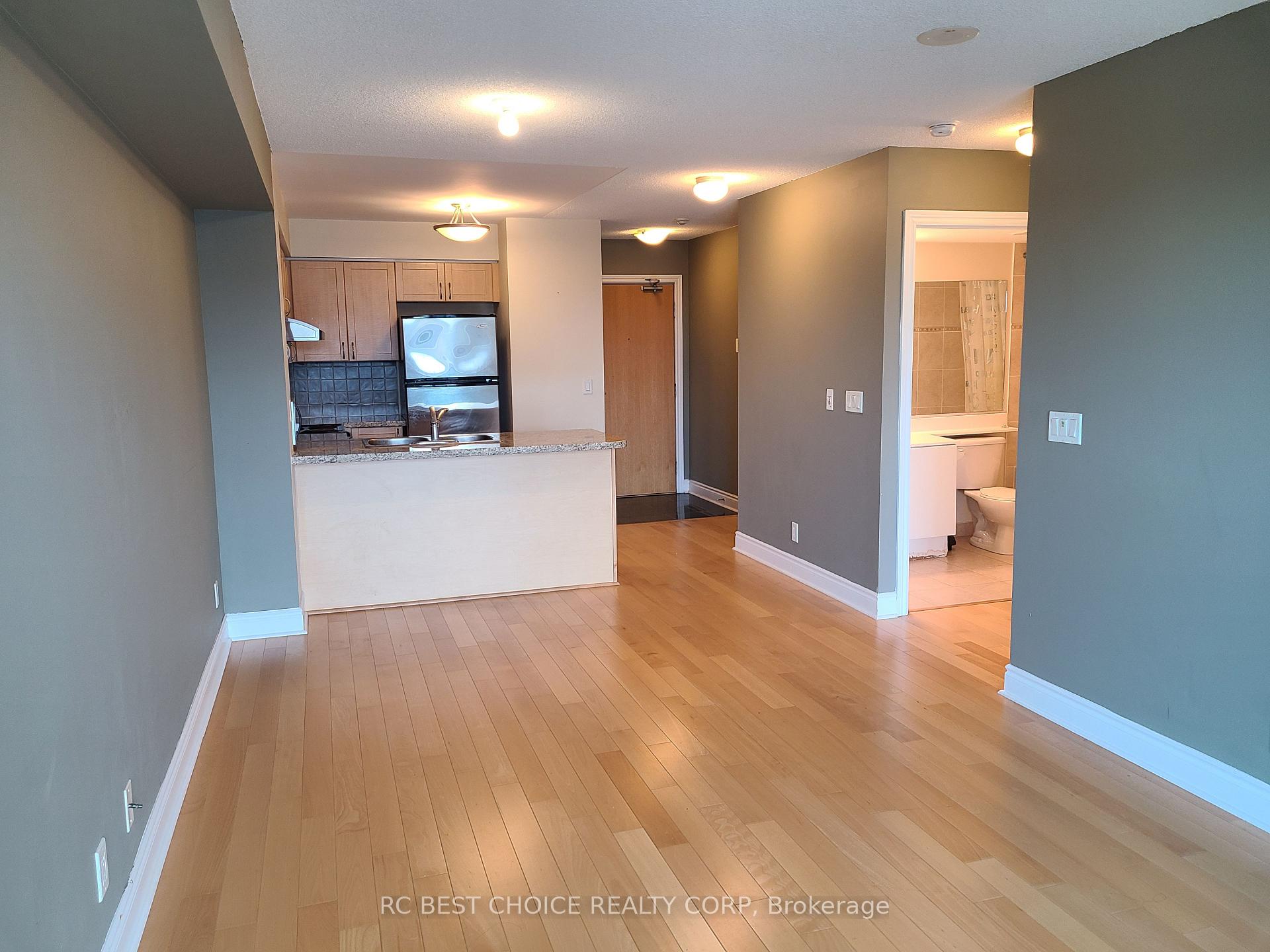 Photo 13 of Unit 810, 32 Clegg Road, Markham, Unionville — HOMEH