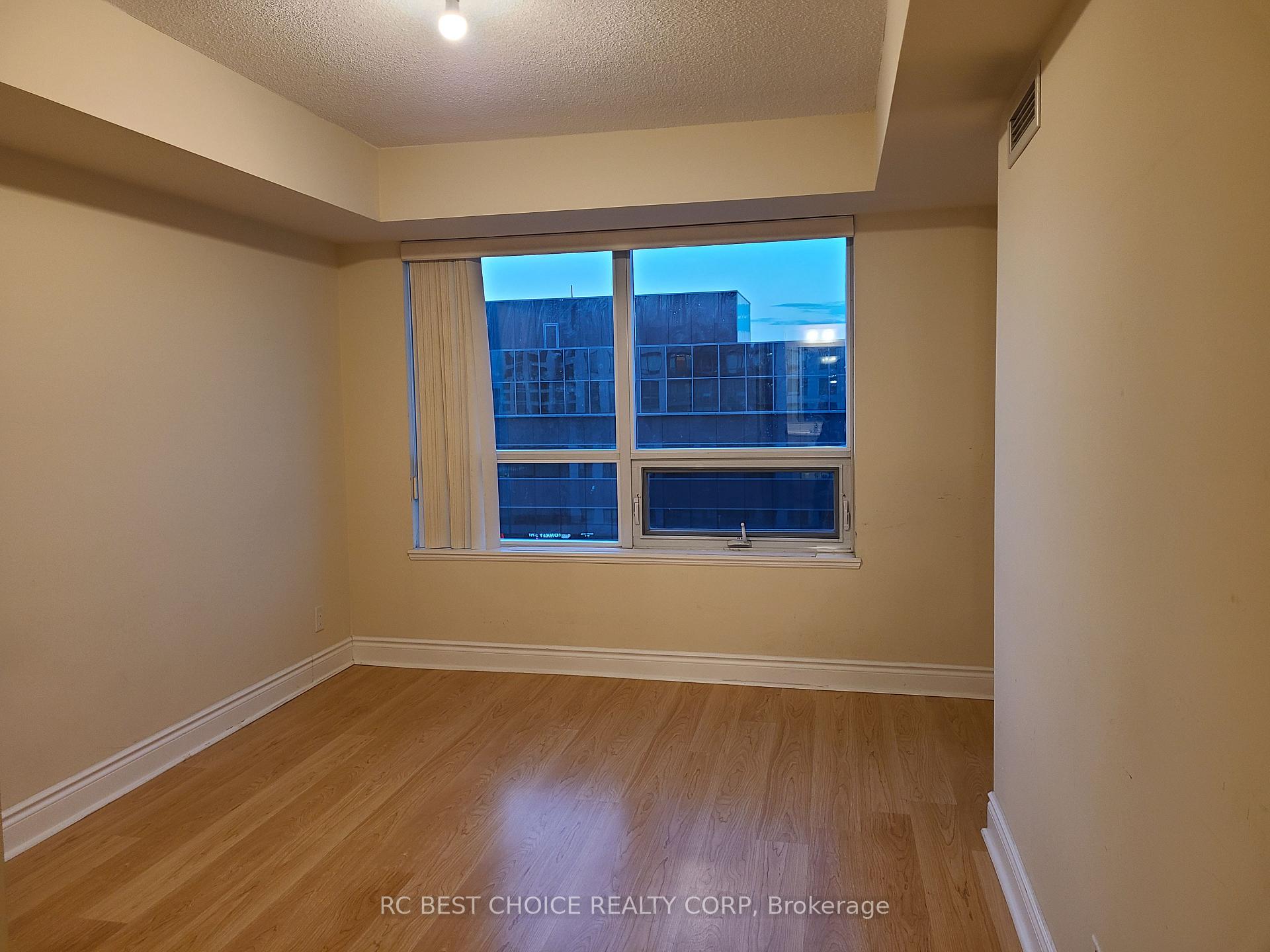 Photo 25 of Unit 810, 32 Clegg Road, Markham, Unionville — HOMEH