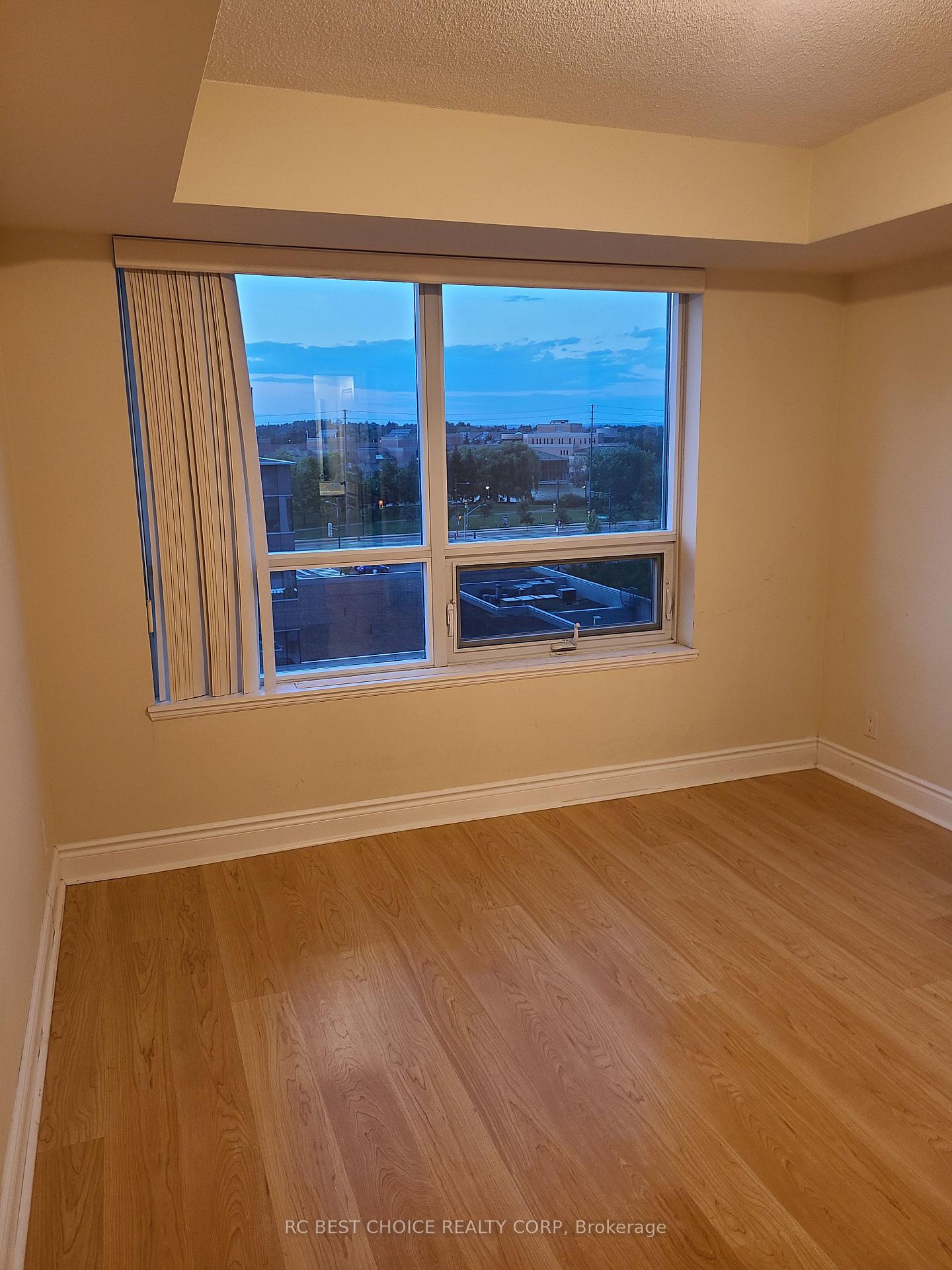 Photo 27 of Unit 810, 32 Clegg Road, Markham, Unionville — HOMEH