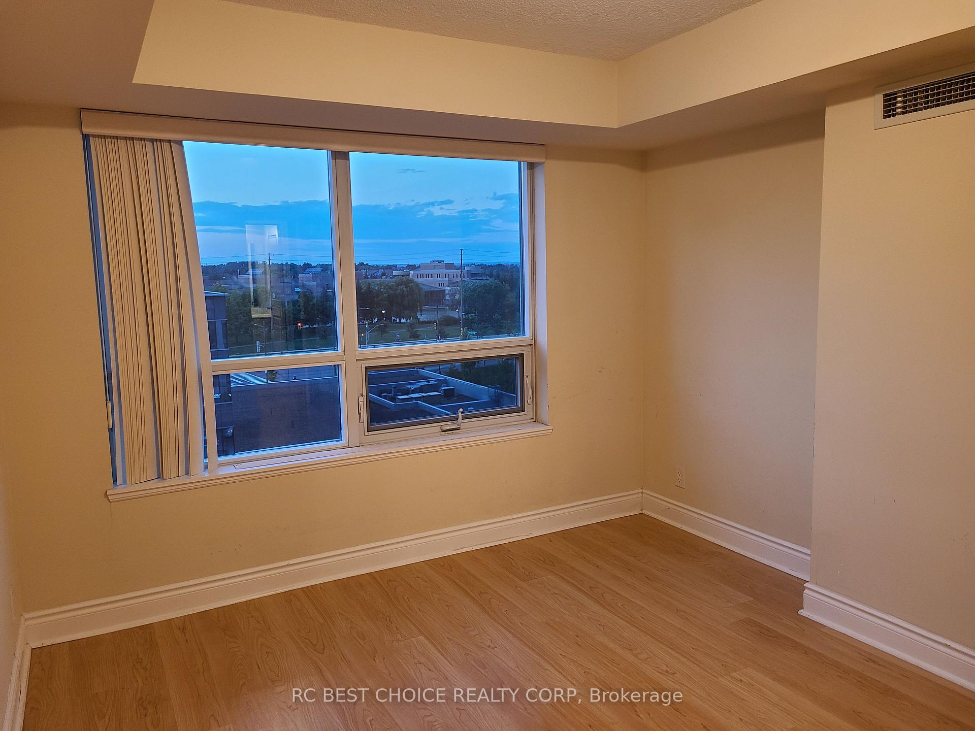 Photo 28 of Unit 810, 32 Clegg Road, Markham, Unionville — HOMEH