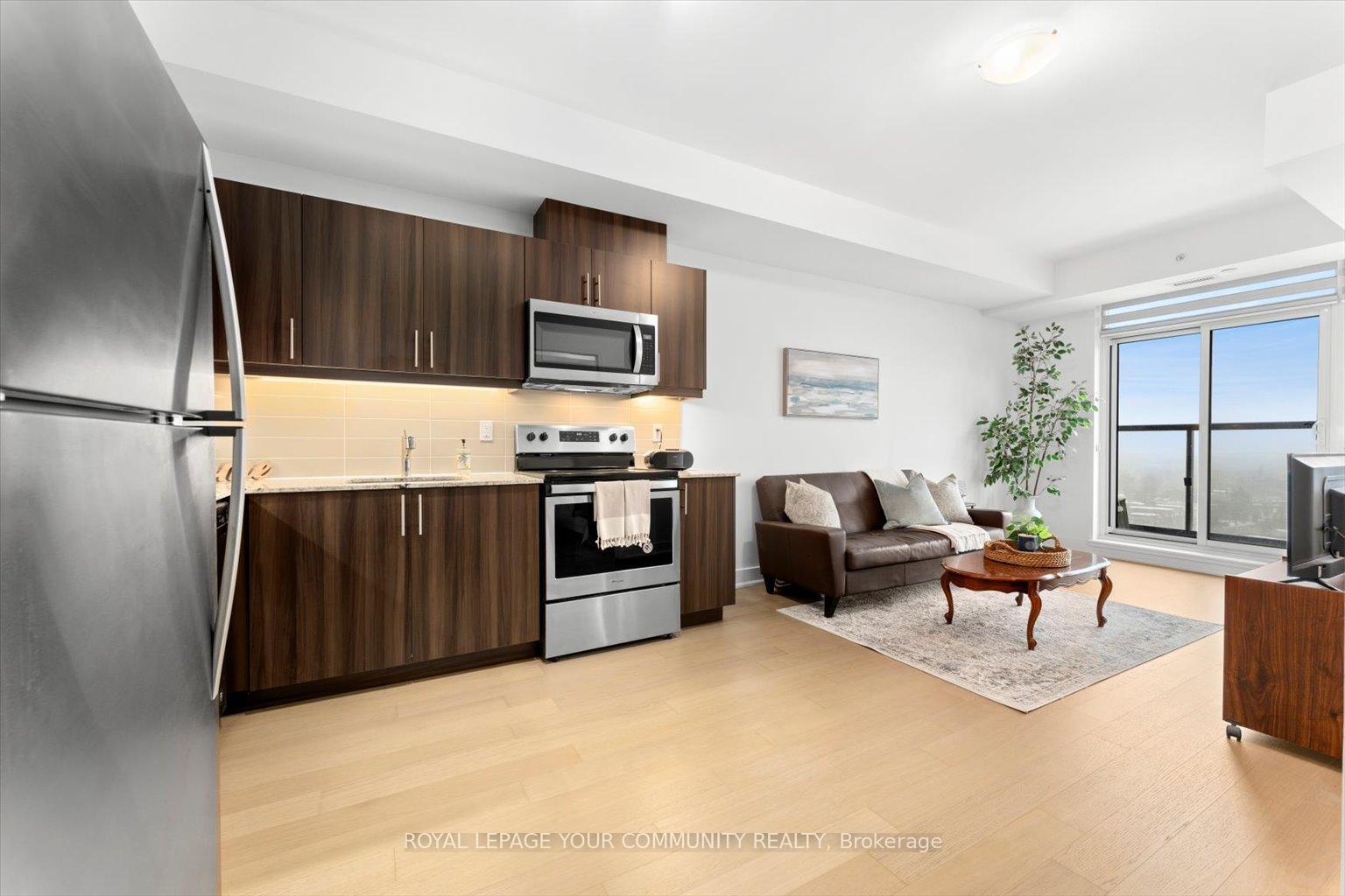 Front of Unit 1101, 1486 Bathurst Street