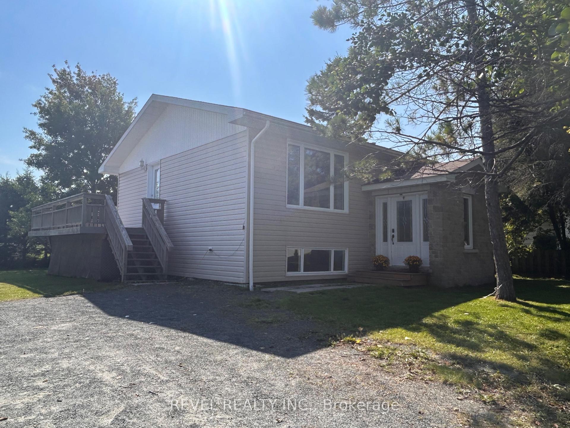 Photo 1 of 24 Cree Road, Cochrane — HOMEH