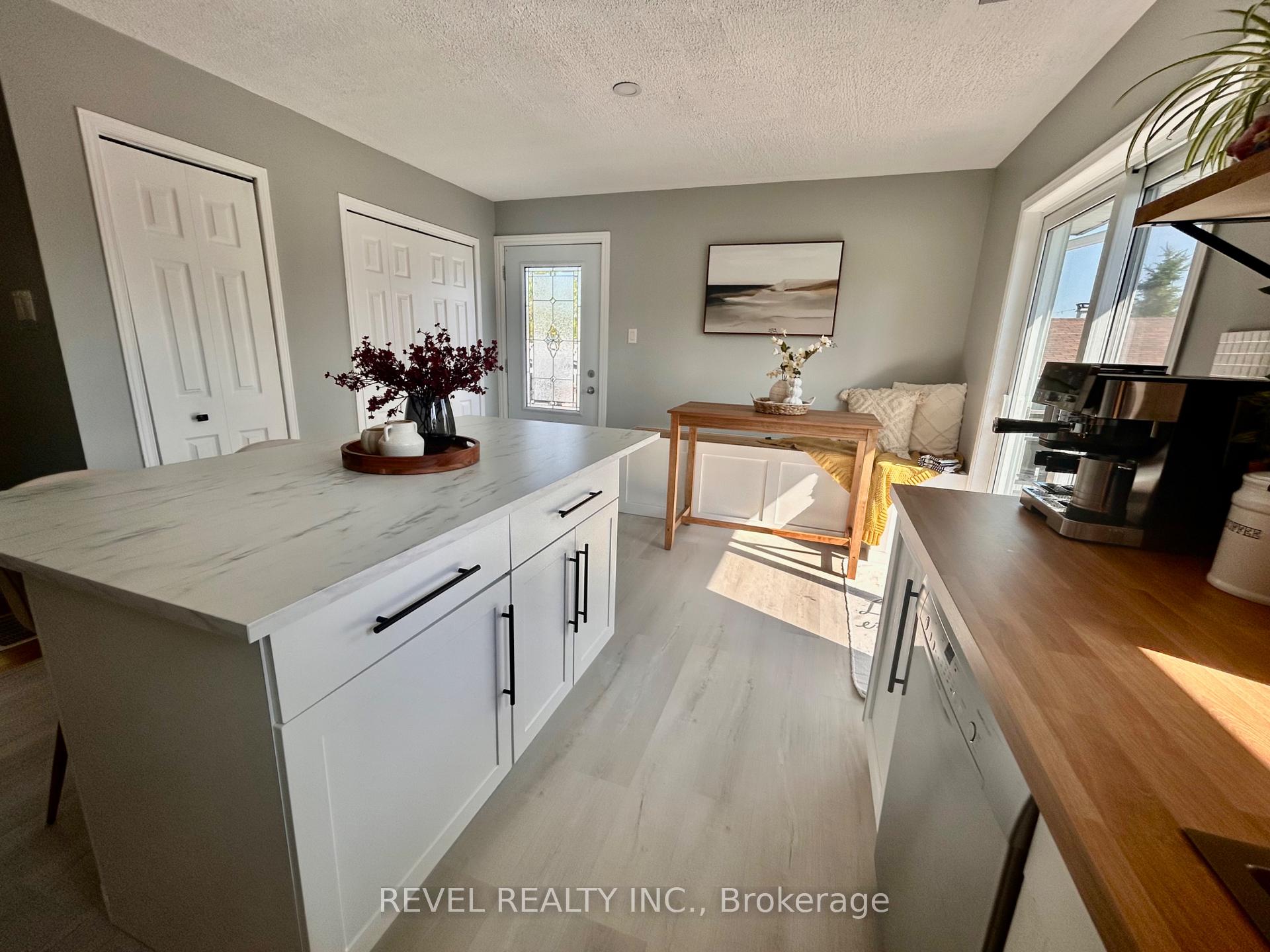 Photo 16 of 24 Cree Road, Cochrane — HOMEH