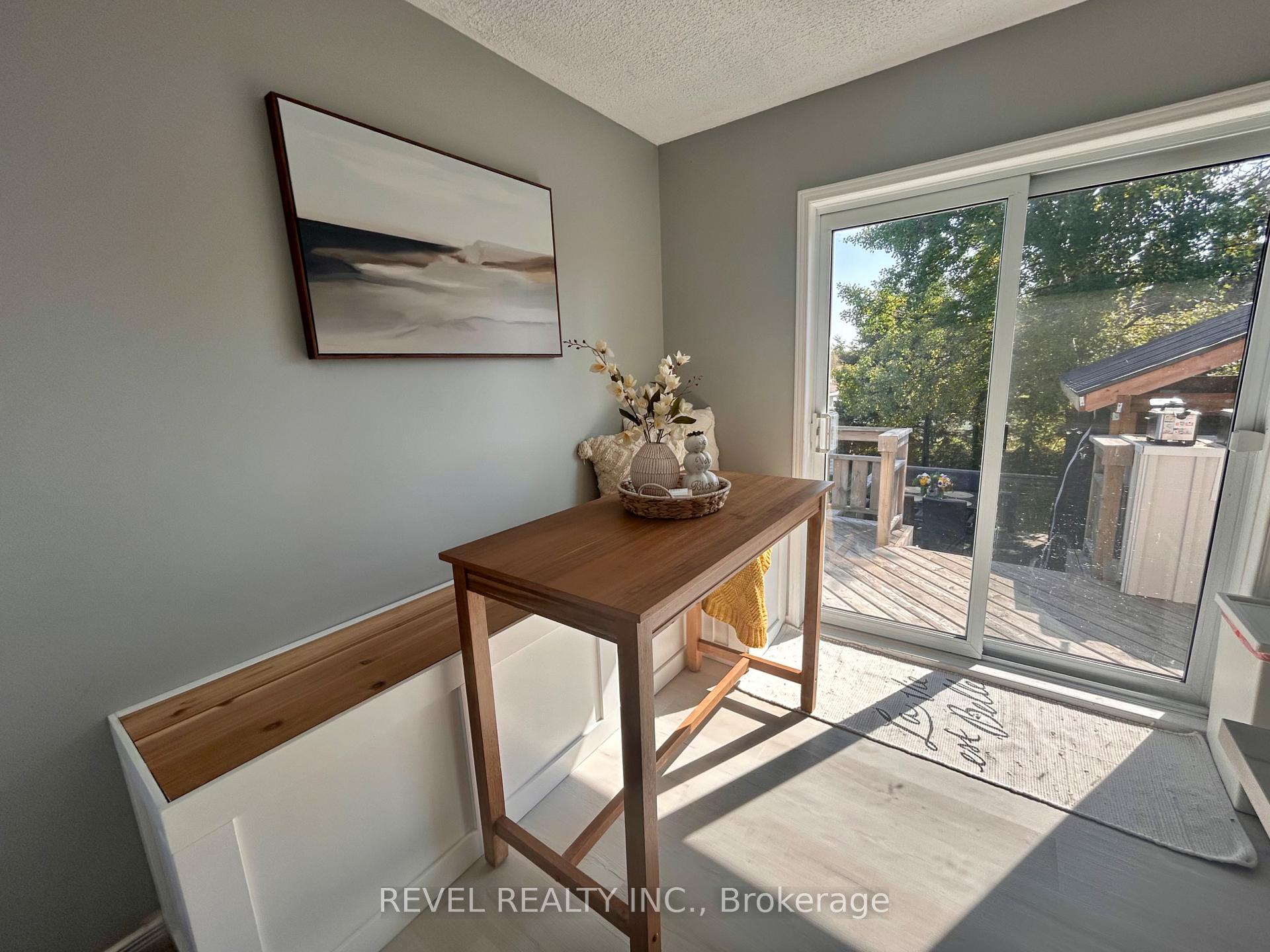 Photo 13 of 24 Cree Road, Cochrane — HOMEH