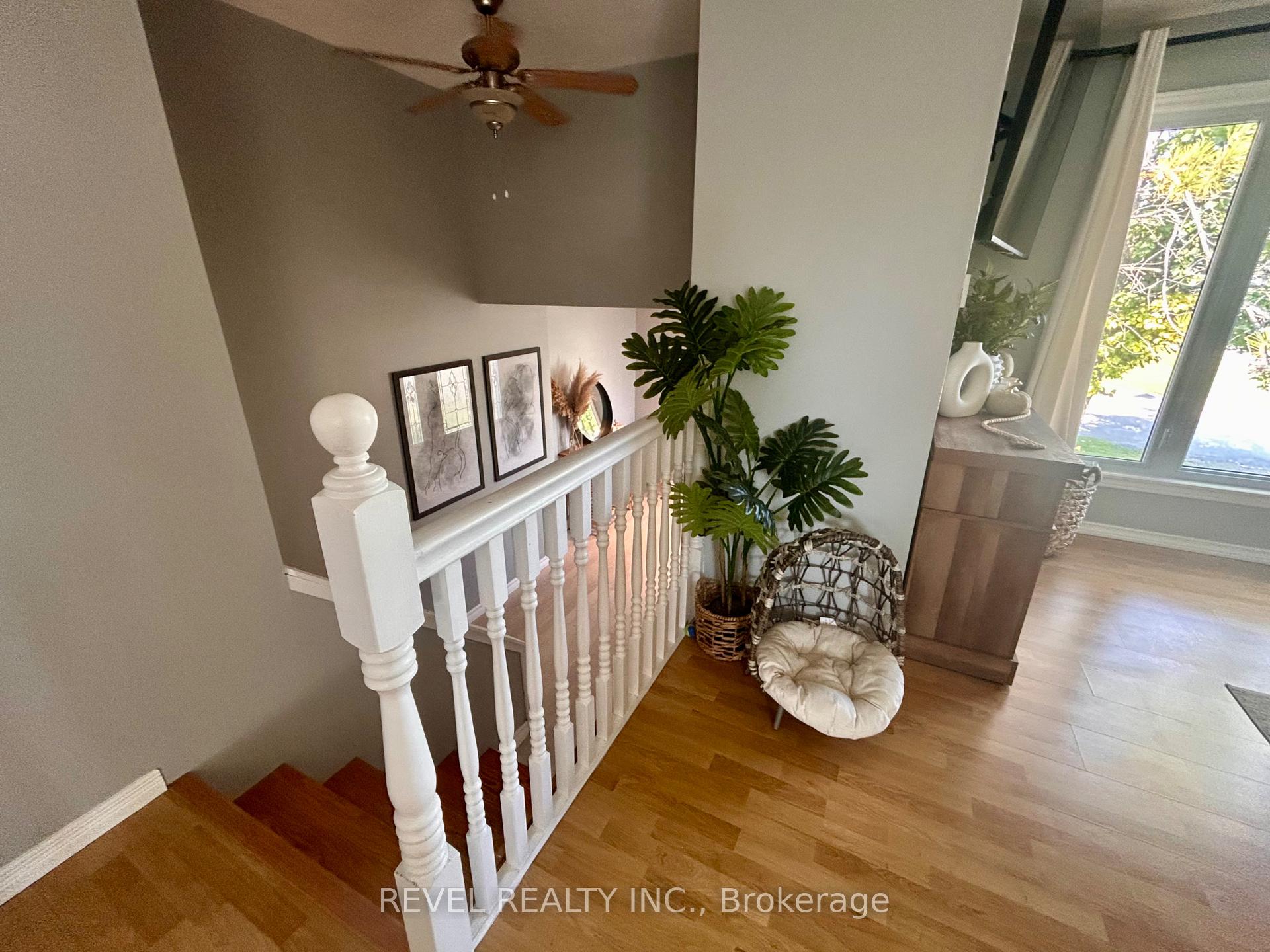 Photo 21 of 24 Cree Road, Cochrane — HOMEH