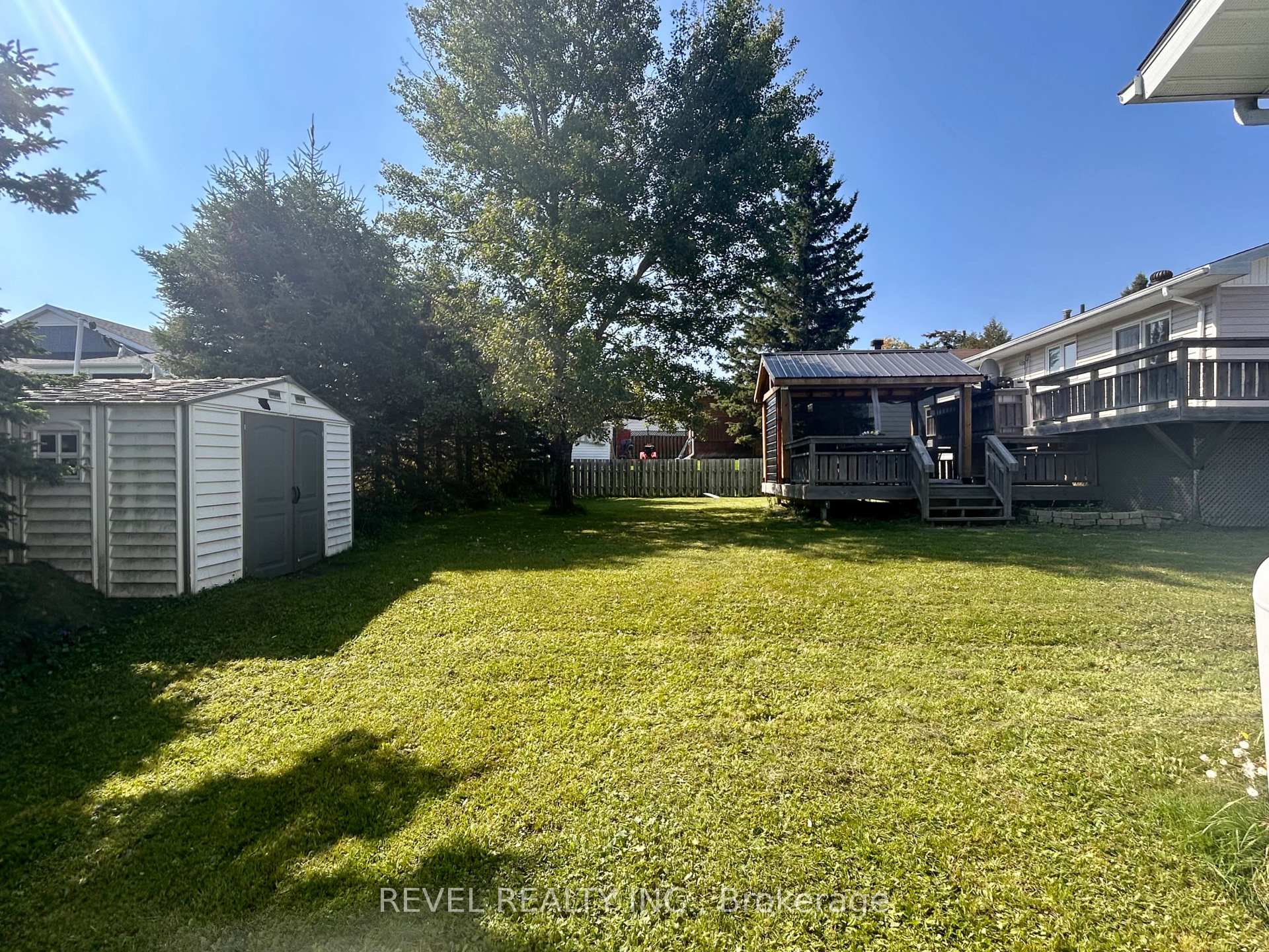 Photo 46 of 24 Cree Road, Cochrane — HOMEH