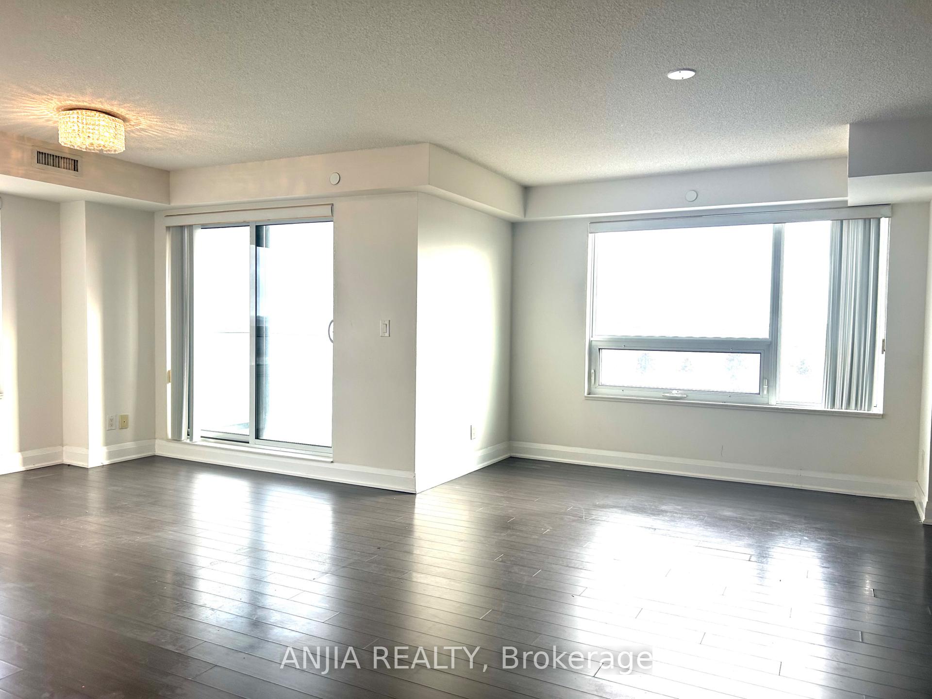 Photo 6 of Unit 1008, 8200 Birchmount Road, Markham, Unionville — HOMEH