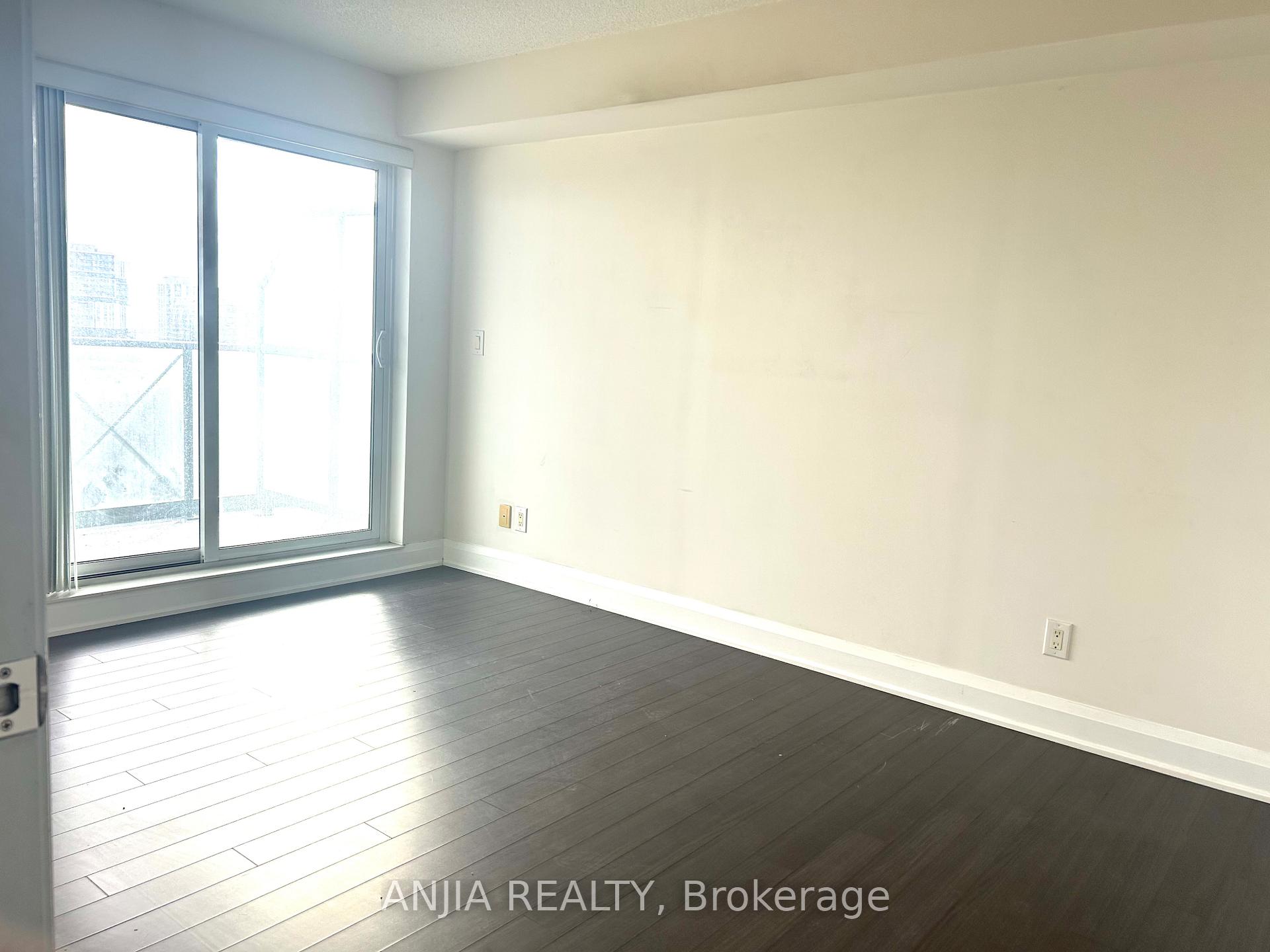 Photo 8 of Unit 1008, 8200 Birchmount Road, Markham, Unionville — HOMEH