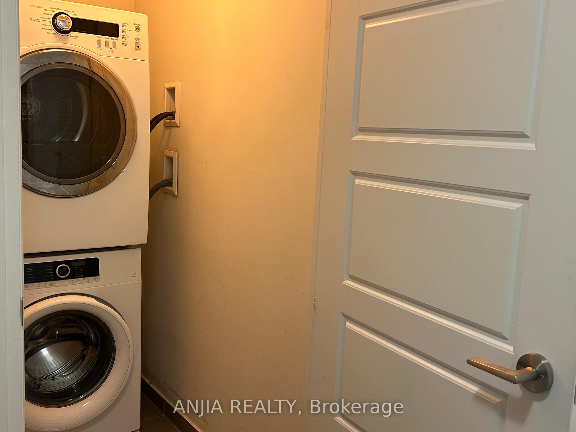 Photo 12 of Unit 1008, 8200 Birchmount Road, Markham, Unionville — HOMEH
