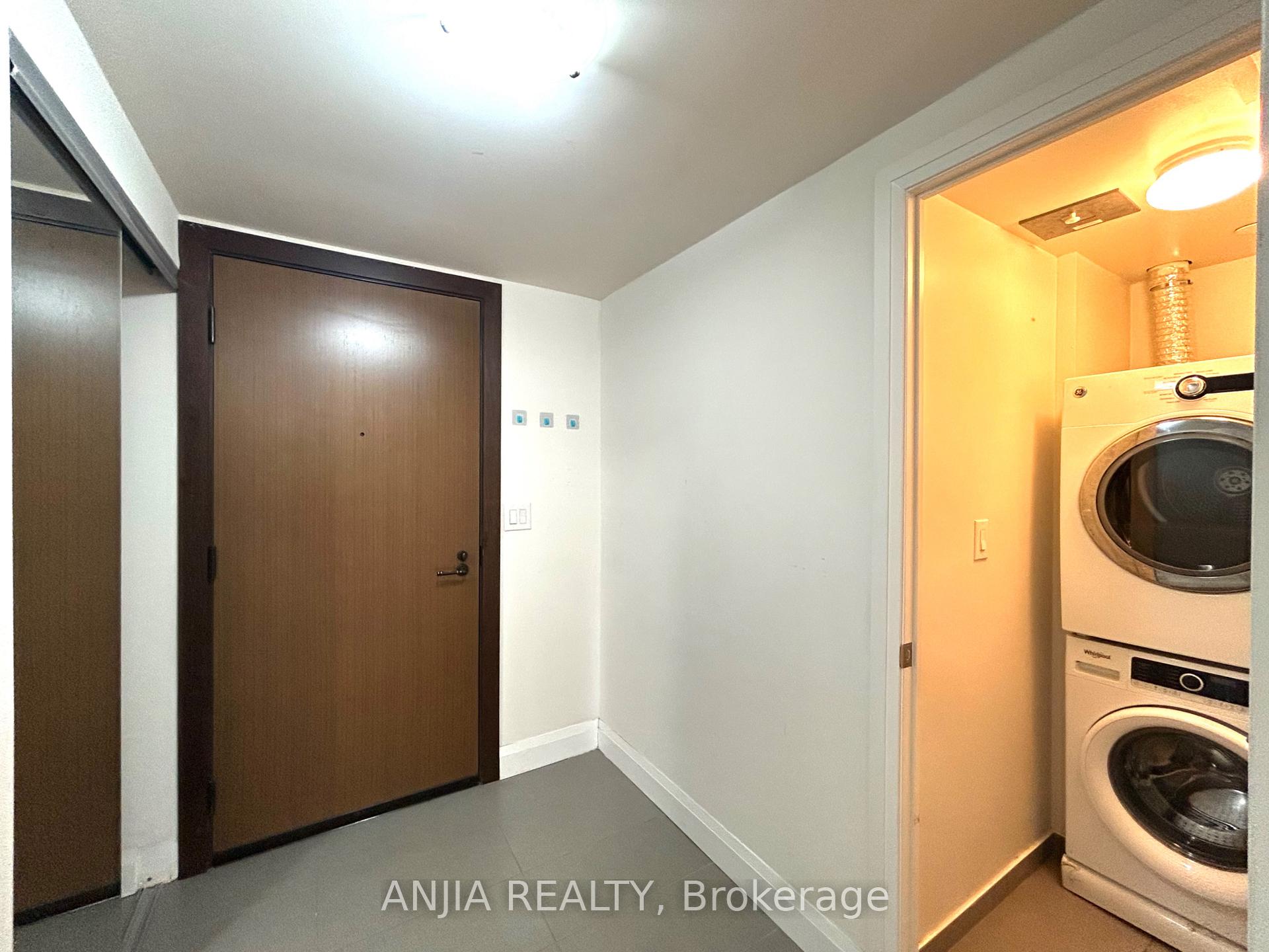 Photo 14 of Unit 1008, 8200 Birchmount Road, Markham, Unionville — HOMEH