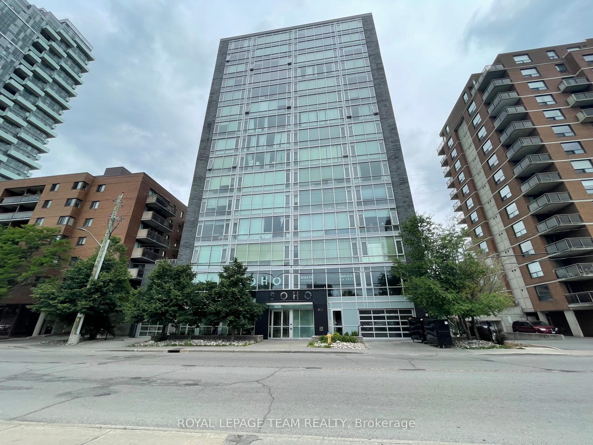 Front of Unit 1203, 201 Parkdale Avenue