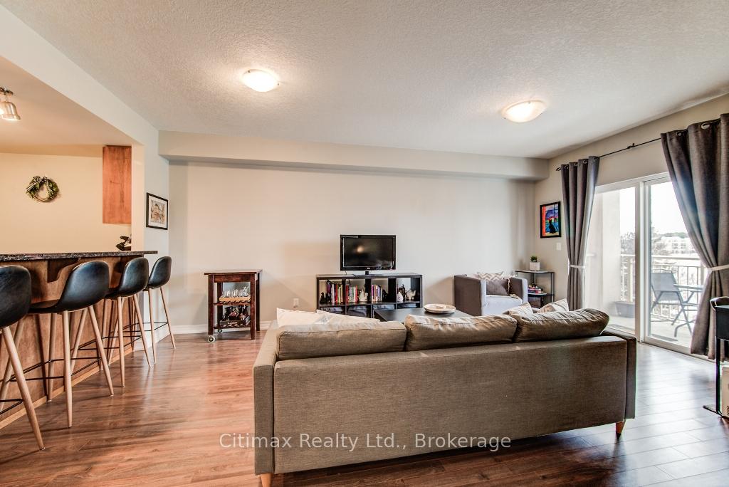 Photo 14 of Unit 307, 901 Paisley Road, Guelph, Willow West/Sugarbush/West Acres — HOMEH