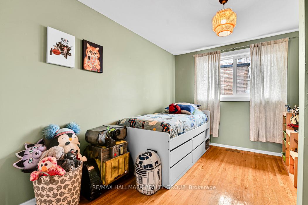 Photo 24 of 2206 Fife Crescent, Ottawa, Elmvale Acres — HOMEH