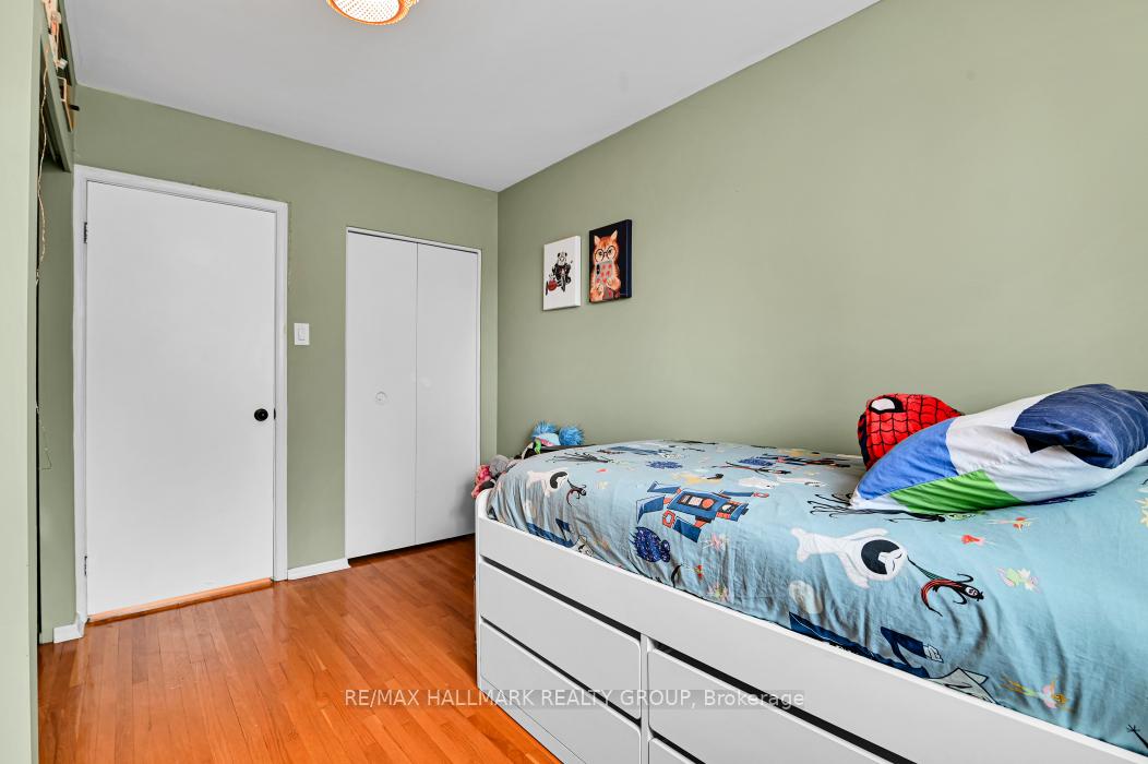 Photo 23 of 2206 Fife Crescent, Ottawa, Elmvale Acres — HOMEH