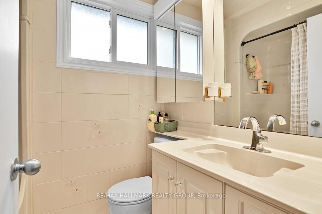 Photo 25 of 2206 Fife Crescent, Ottawa, Elmvale Acres — HOMEH
