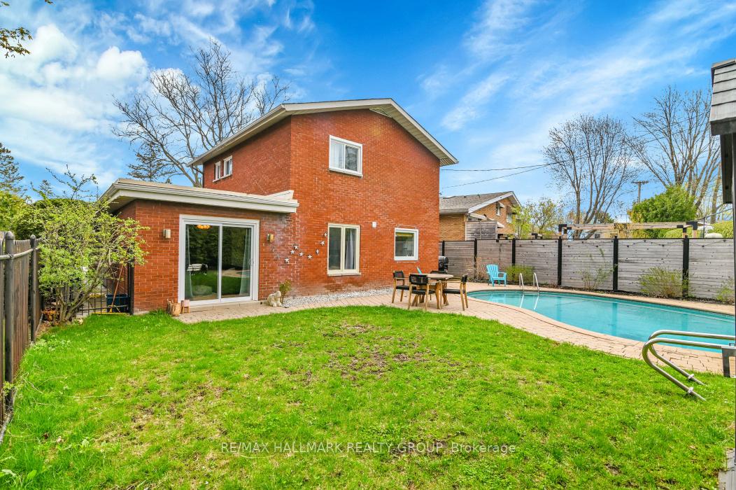 Photo 35 of 2206 Fife Crescent, Ottawa, Elmvale Acres — HOMEH