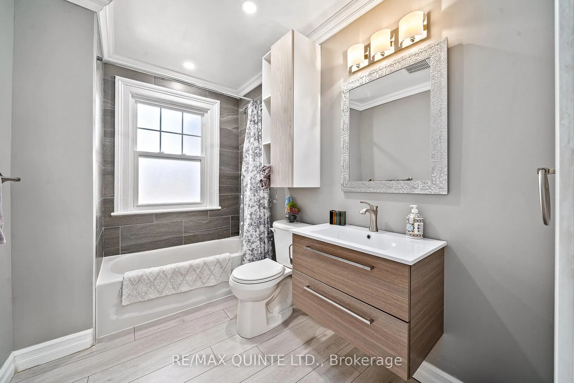 Photo 11 of 156 Bridge Street E, Belleville, Belleville Ward — HOMEH