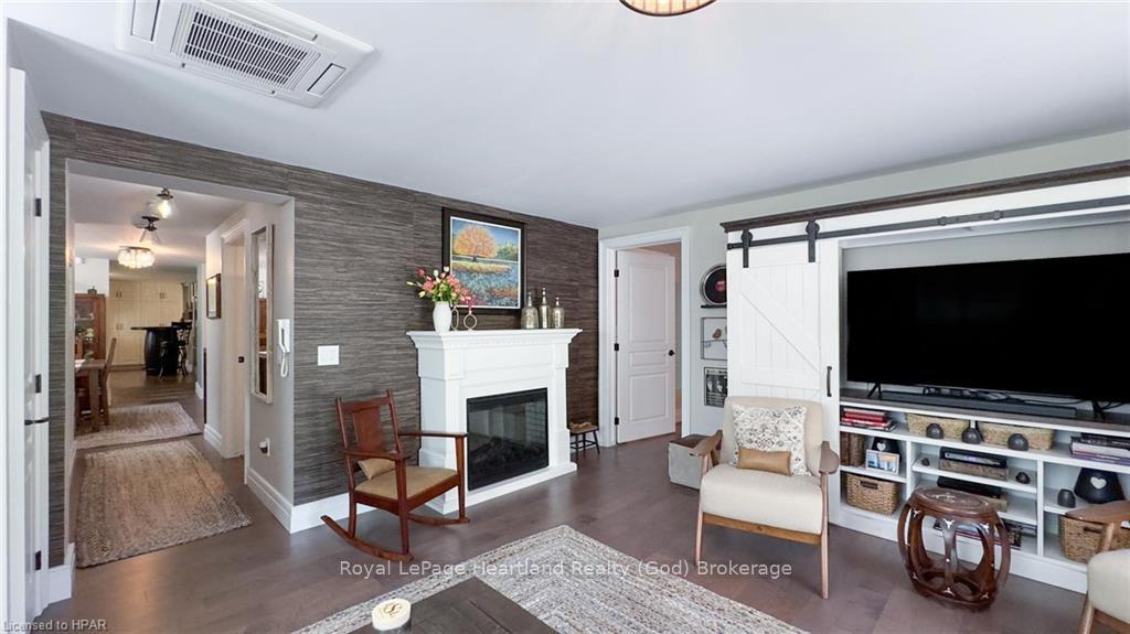 Photo 8 of Unit 100, 5 Cobourg Street, Goderich, Goderich (Town) — HOMEH