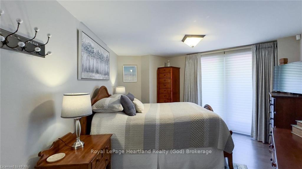 Photo 17 of Unit 100, 5 Cobourg Street, Goderich, Goderich (Town) — HOMEH
