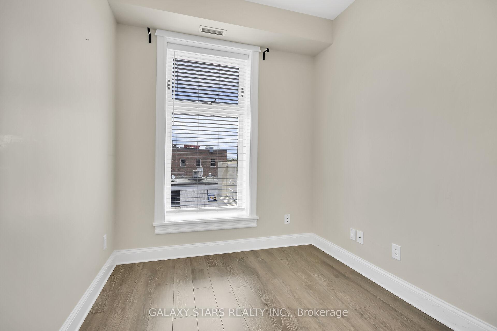 Photo 10 of Unit 308, 20 Beckwith Street N, Smiths Falls — HOMEH