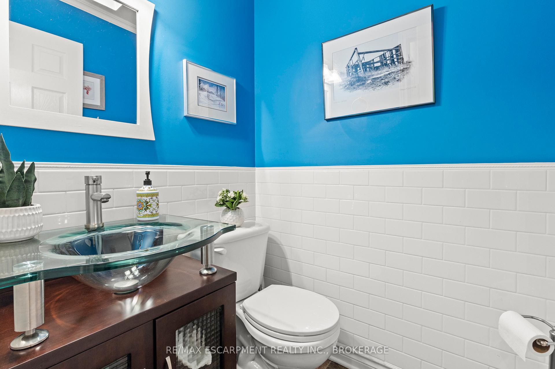 Photo 18 of Unit 10, 19 Bartlett Avenue, Grimsby, Grimsby East — HOMEH