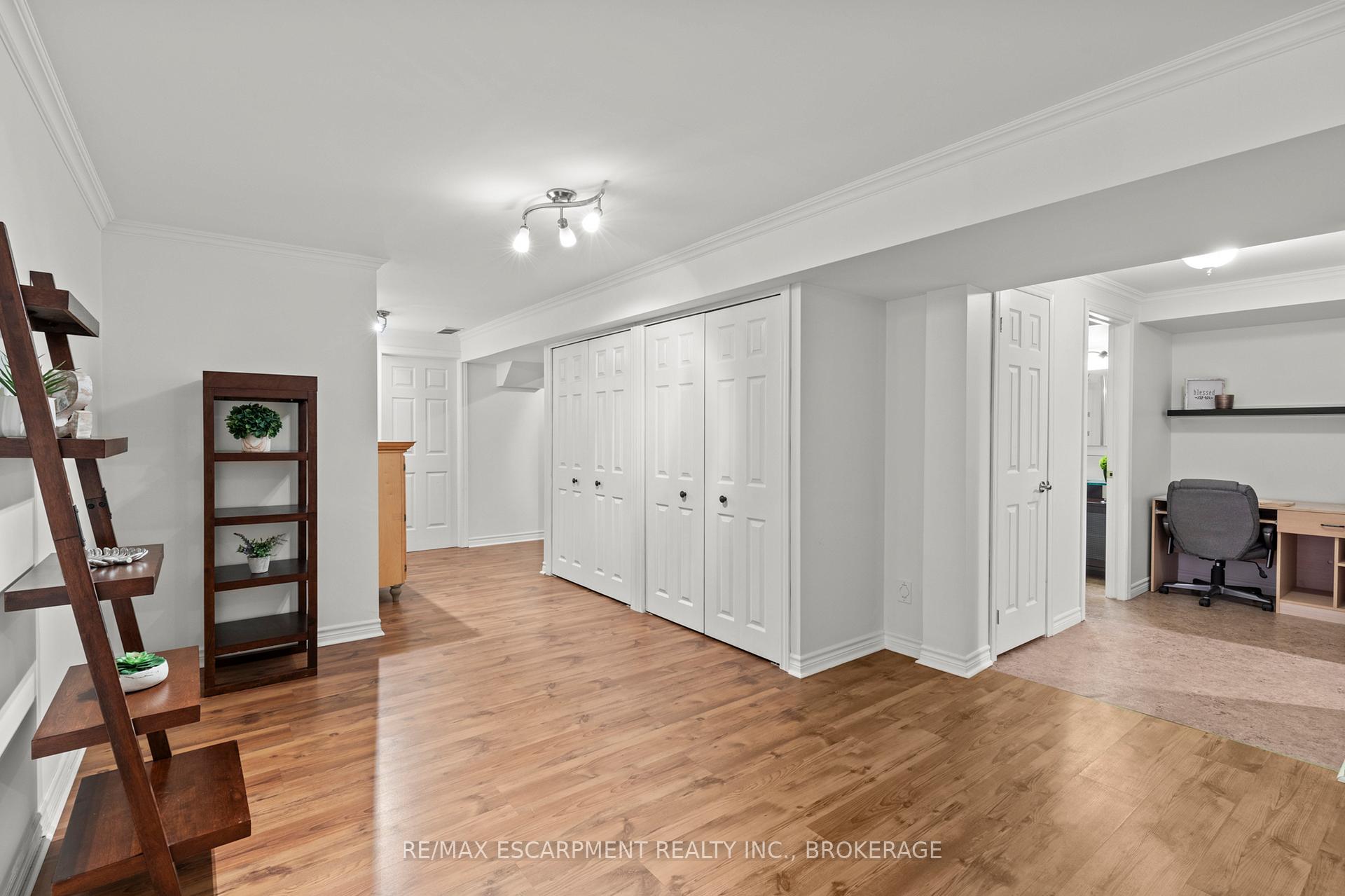 Photo 21 of Unit 10, 19 Bartlett Avenue, Grimsby, Grimsby East — HOMEH
