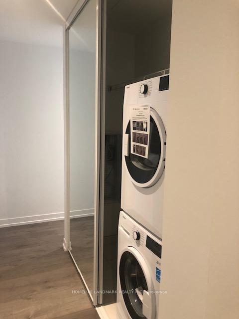 Photo 6 of Unit 5106, 950 Portage Parkway, Vaughan, Vaughan Corporate Centre — HOMEH