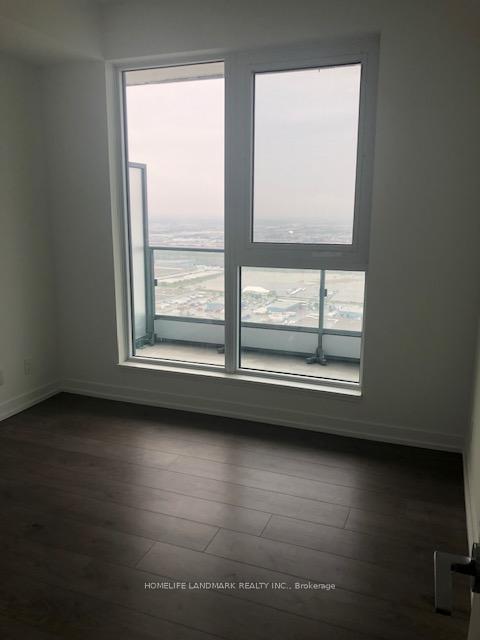 Photo 15 of Unit 5106, 950 Portage Parkway, Vaughan, Vaughan Corporate Centre — HOMEH