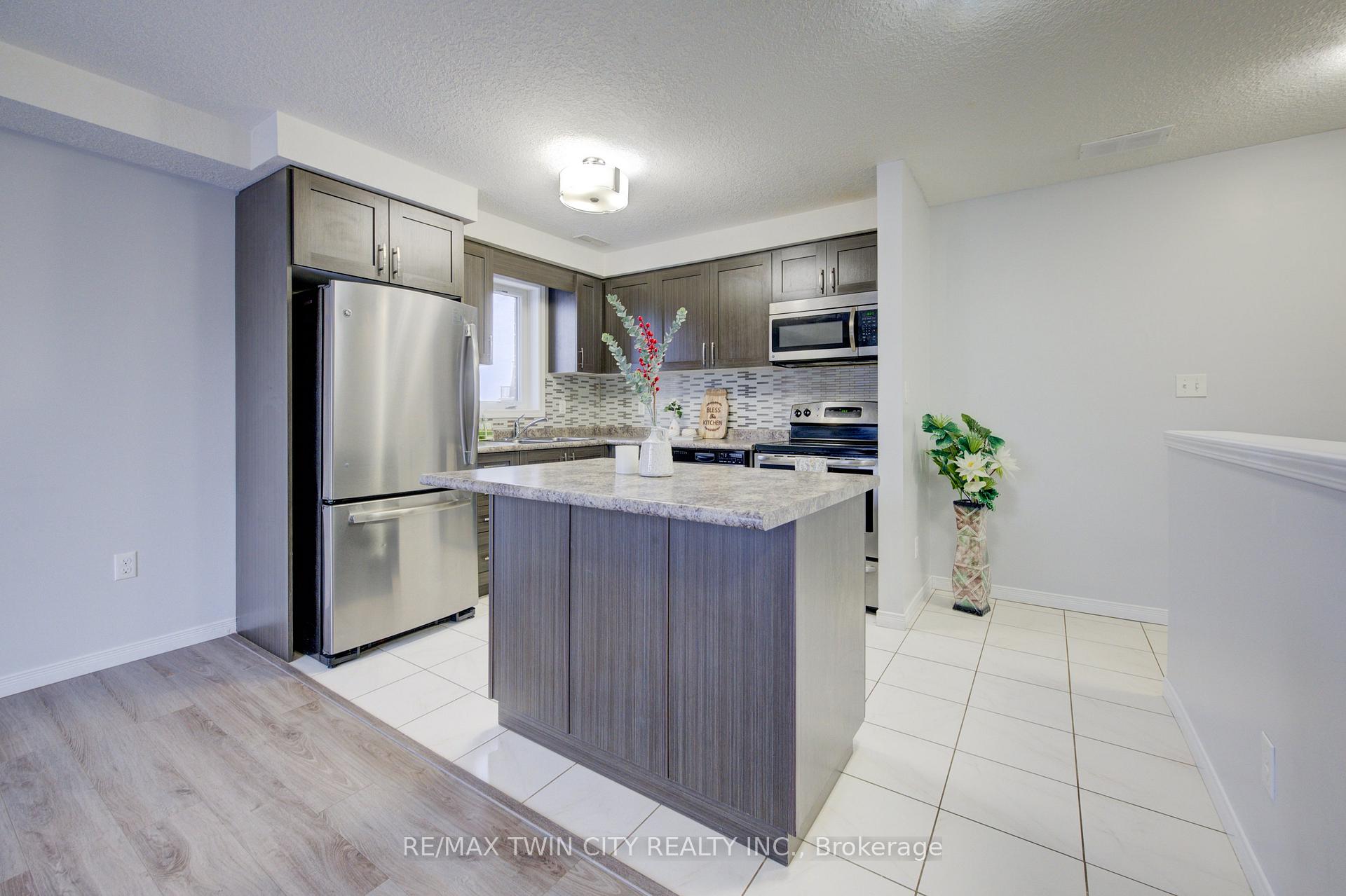 Photo 12 of Unit B, 24 Sienna Street, Kitchener — HOMEH