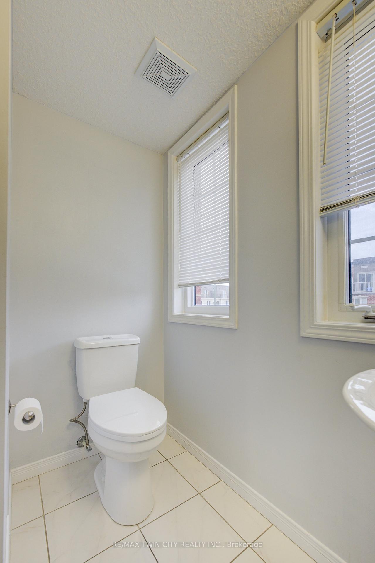 Photo 20 of Unit B, 24 Sienna Street, Kitchener — HOMEH