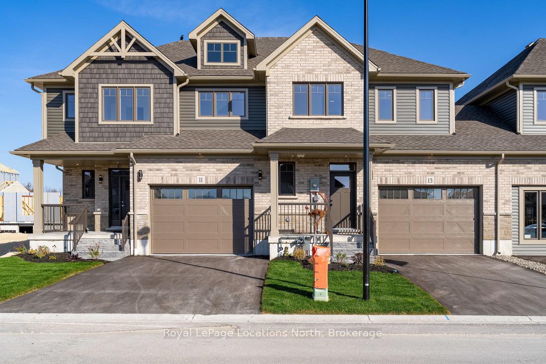 Photo 1 of 11 Swain Crescent, Collingwood — HOMEH