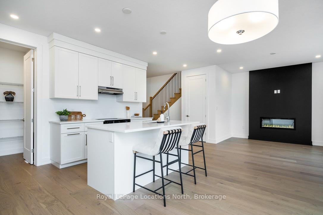 Photo 10 of 11 Swain Crescent, Collingwood — HOMEH