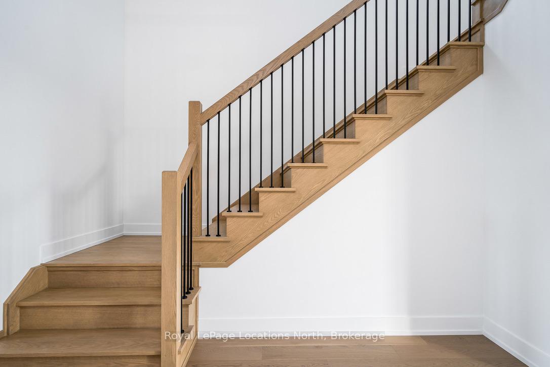 Photo 18 of 11 Swain Crescent, Collingwood — HOMEH