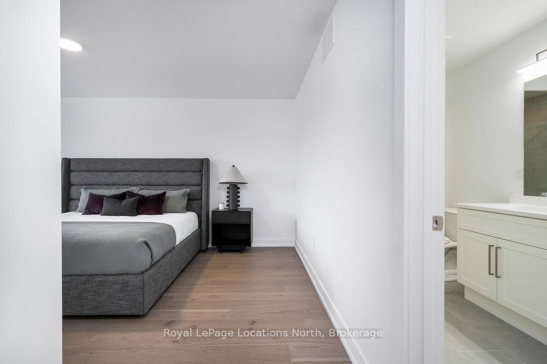 Photo 20 of 11 Swain Crescent, Collingwood — HOMEH