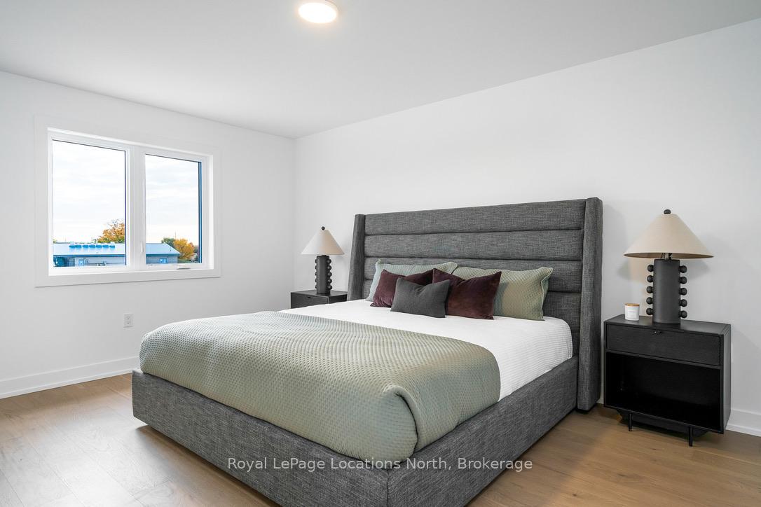 Photo 21 of 11 Swain Crescent, Collingwood — HOMEH