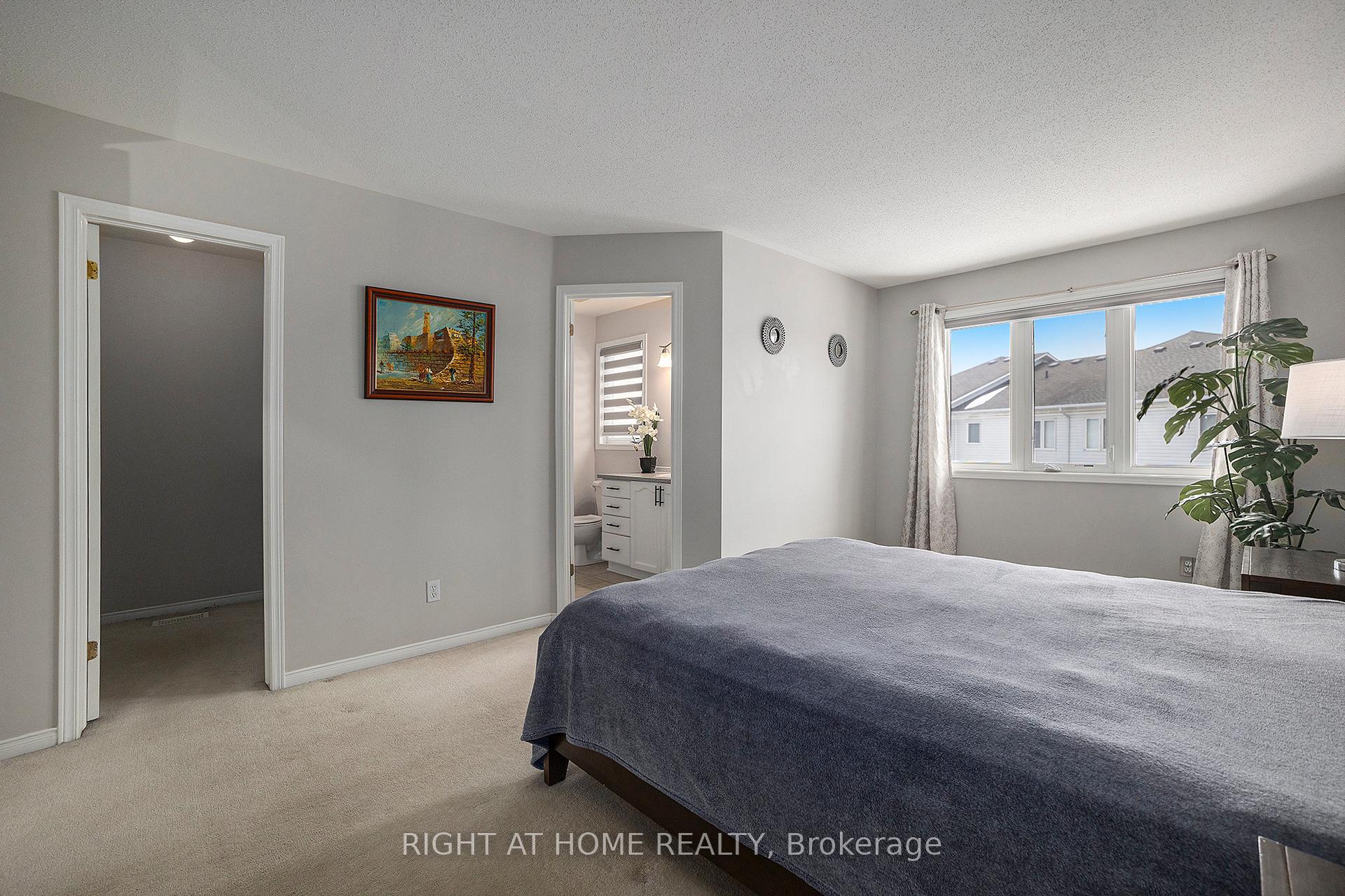 Photo 14 of 50 Madaket Private, Ottawa, Kanata - Emerald Meadows/Trailwest — HOMEH