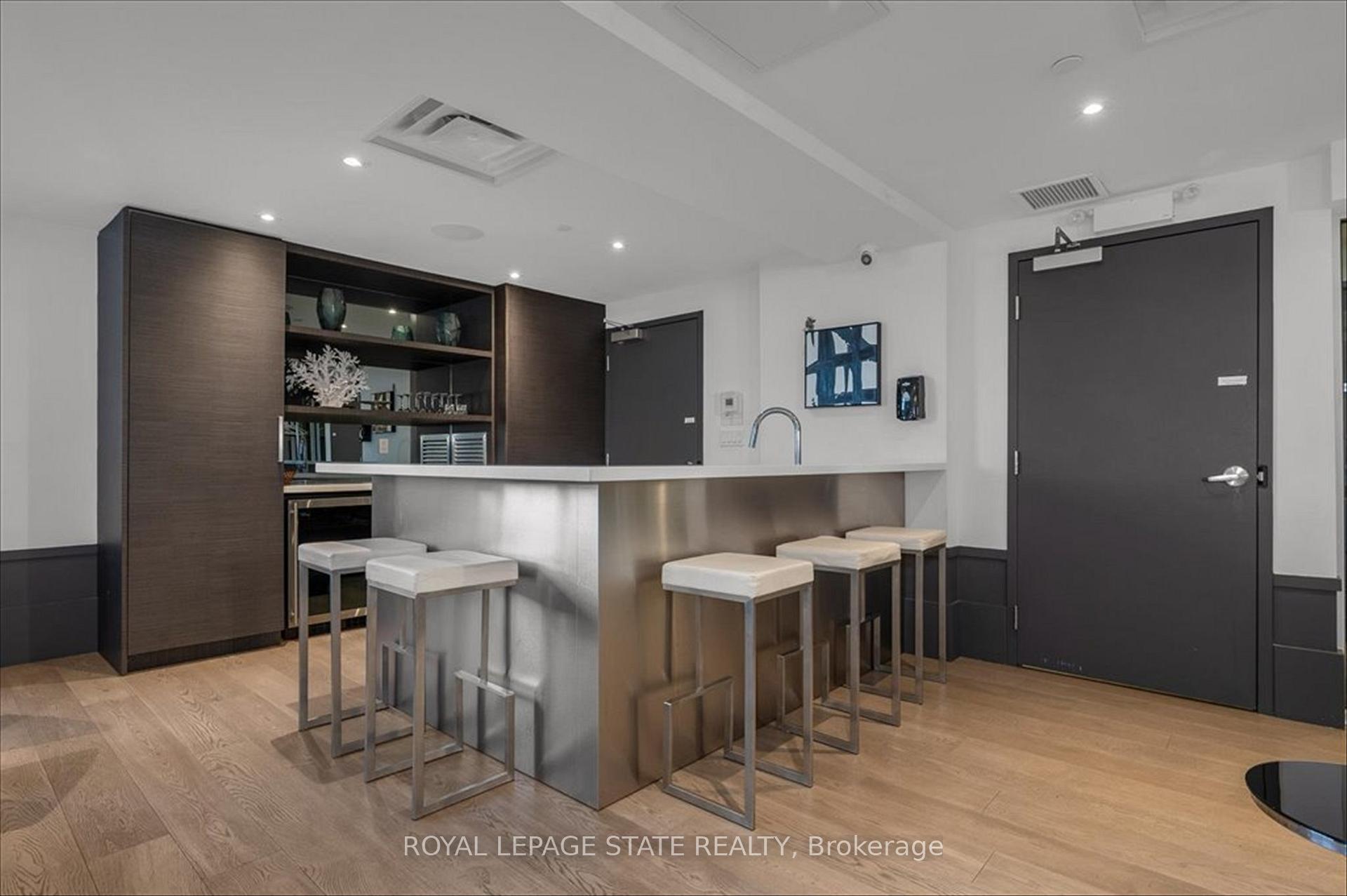 Photo 6 of Unit 416, 10 Concord Place, Grimsby, Grimsby Beach — HOMEH