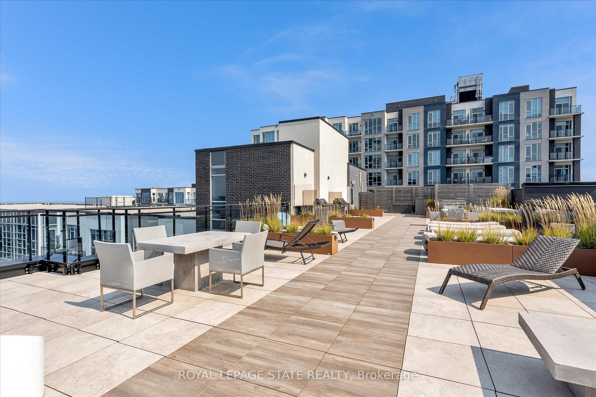 Photo 12 of Unit 416, 10 Concord Place, Grimsby, Grimsby Beach — HOMEH