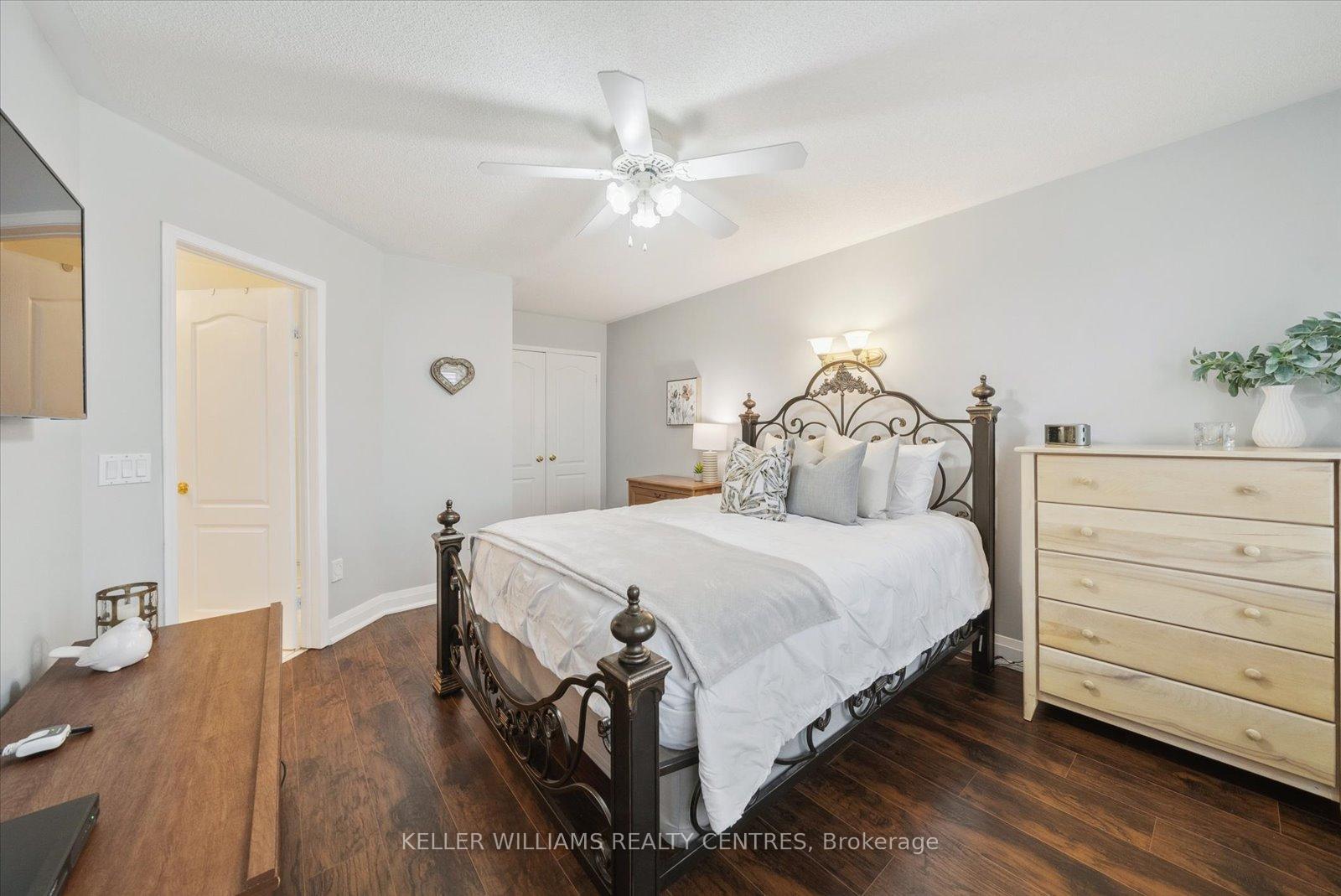 Photo 16 of 35 Millcliff Circle, Aurora, Aurora Grove — HOMEH