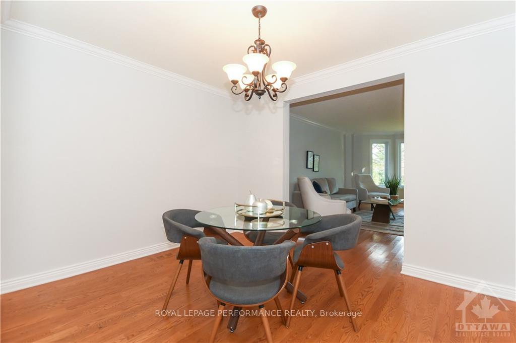 Photo 6 of 32 Buckingham Pvt, Ottawa, Hunt Club Woods — HOMEH