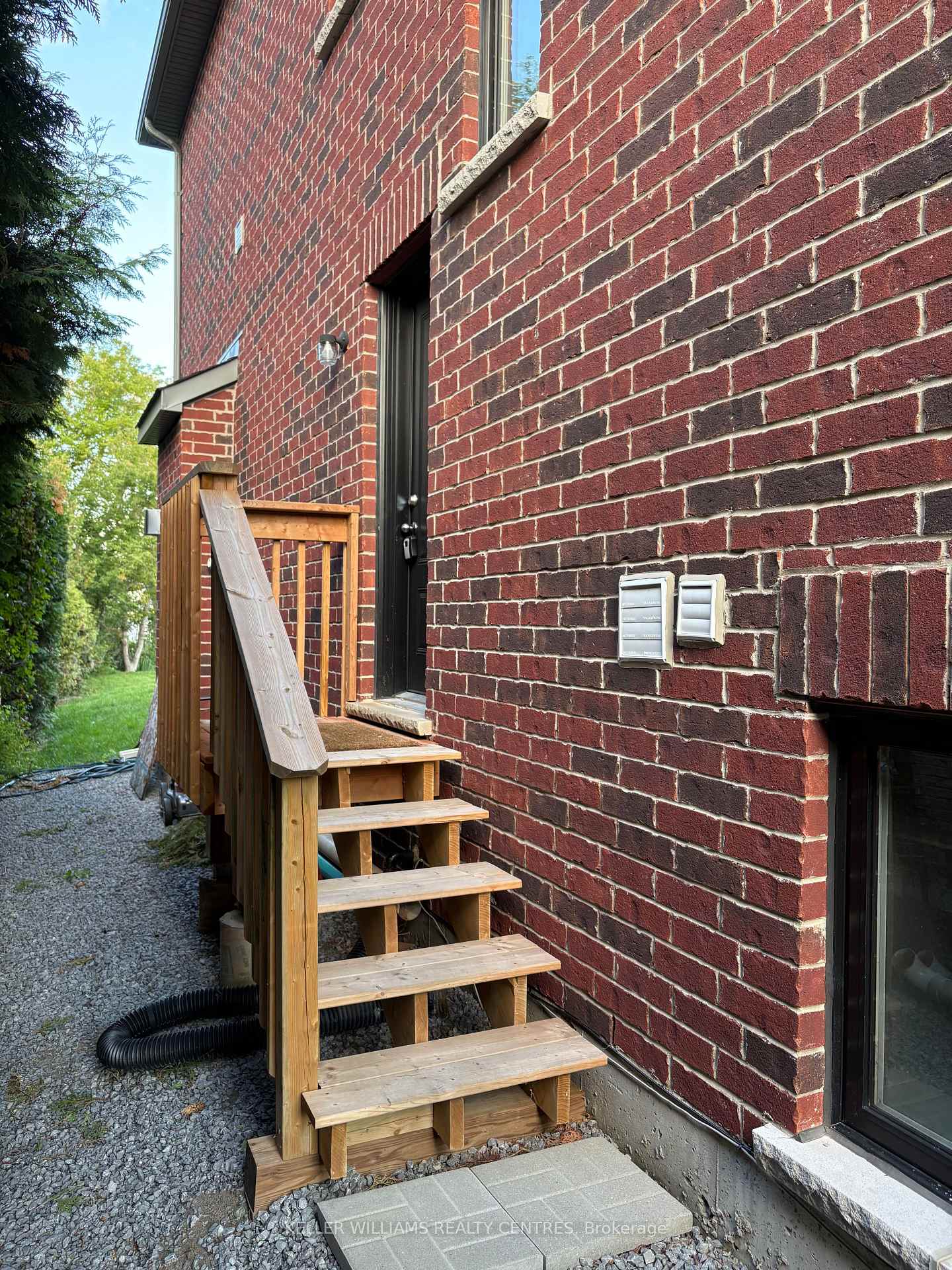 Photo 2 of 11 Robert Street, Georgina, Keswick South — HOMEH