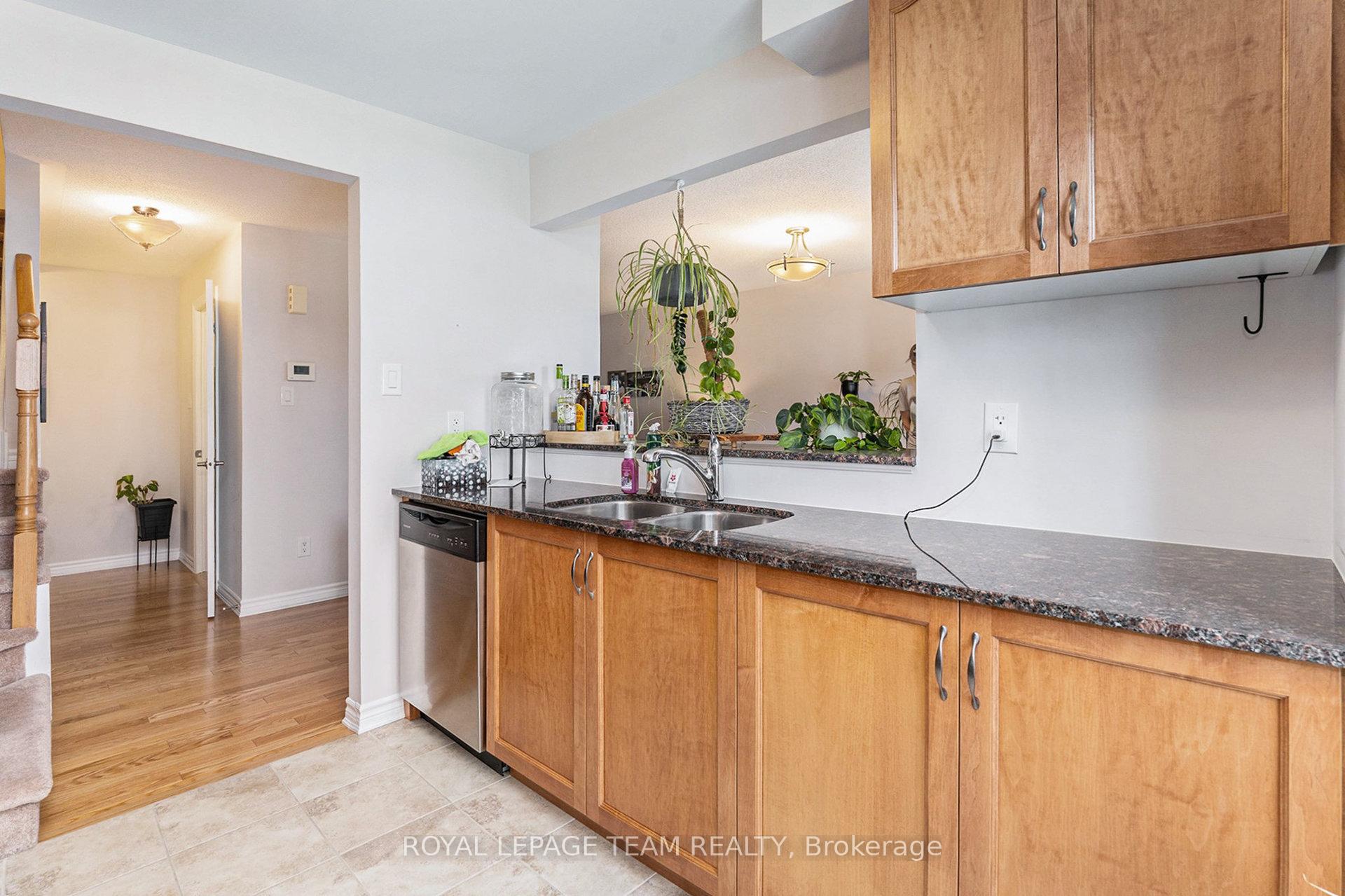 Photo 13 of 549 Snow Goose Street, Ottawa, Barrhaven - Half Moon Bay — HOMEH