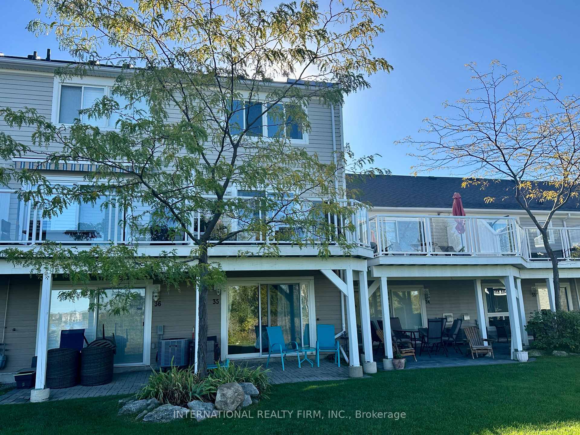 Photo 24 of 35 Cranberry Surf, Collingwood — HOMEH