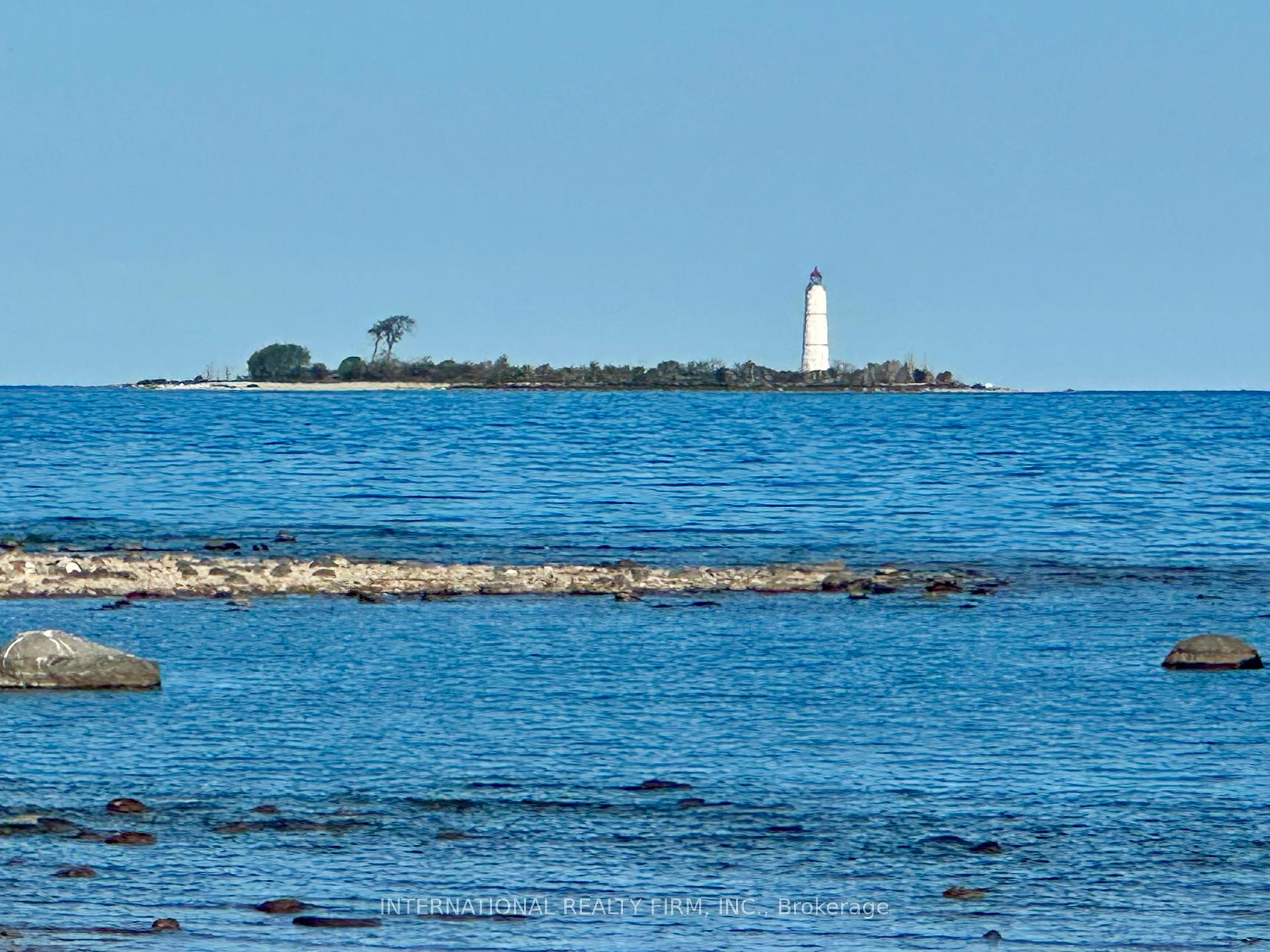 Photo 29 of 35 Cranberry Surf, Collingwood — HOMEH