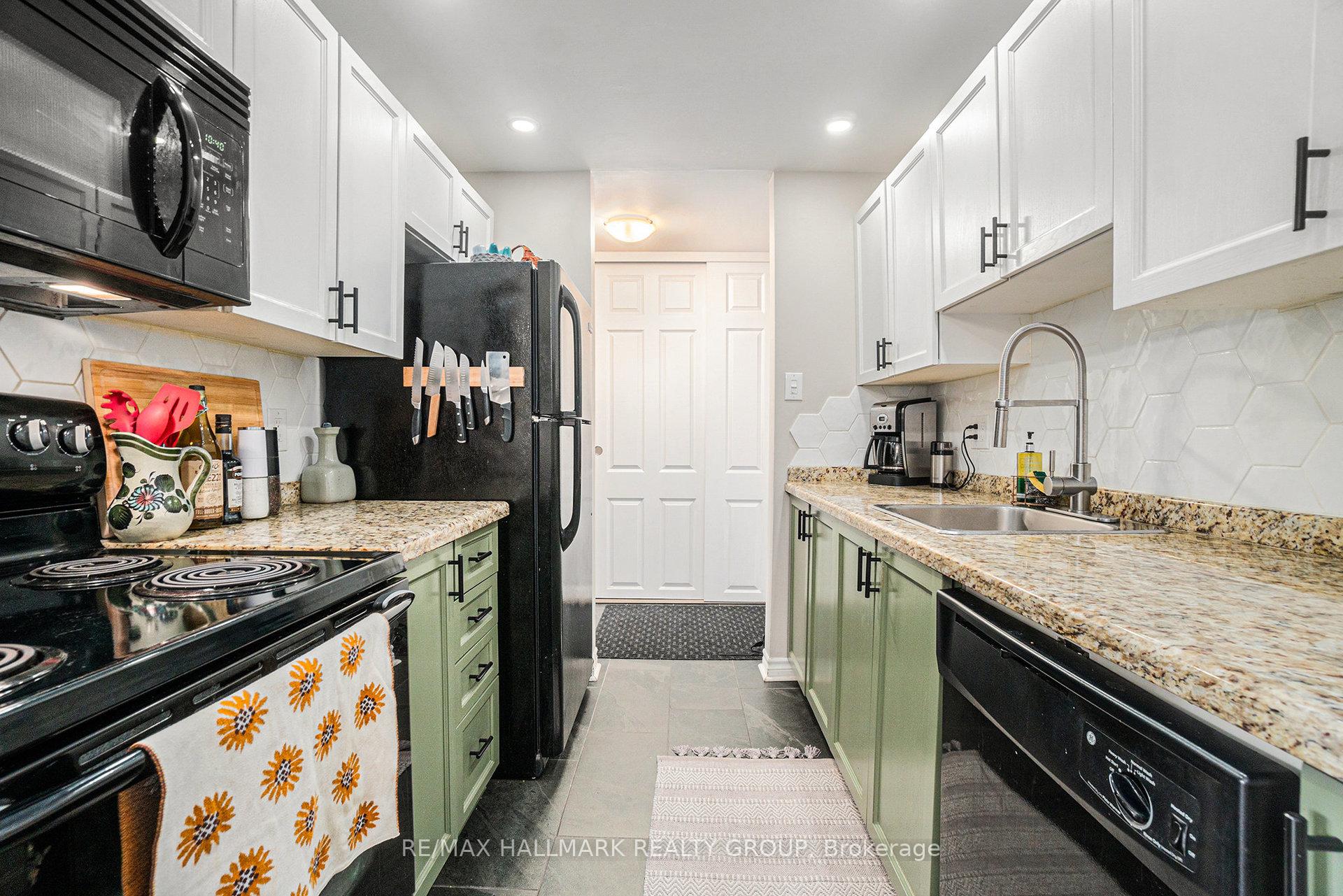 Photo 13 of Unit 411, 1177 Belanger Avenue, Ottawa, Billings Bridge — HOMEH
