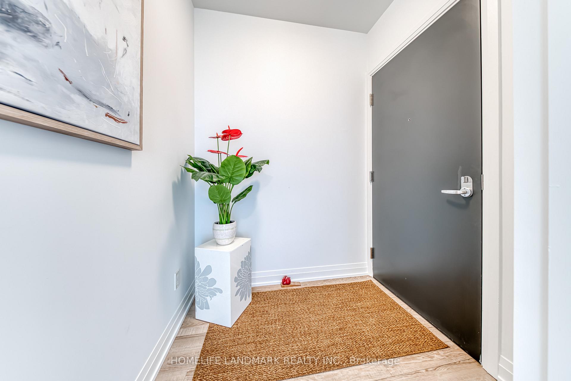 Photo 7 of Unit unit 712, 286 Main Street, Toronto, East End-Danforth — HOMEH