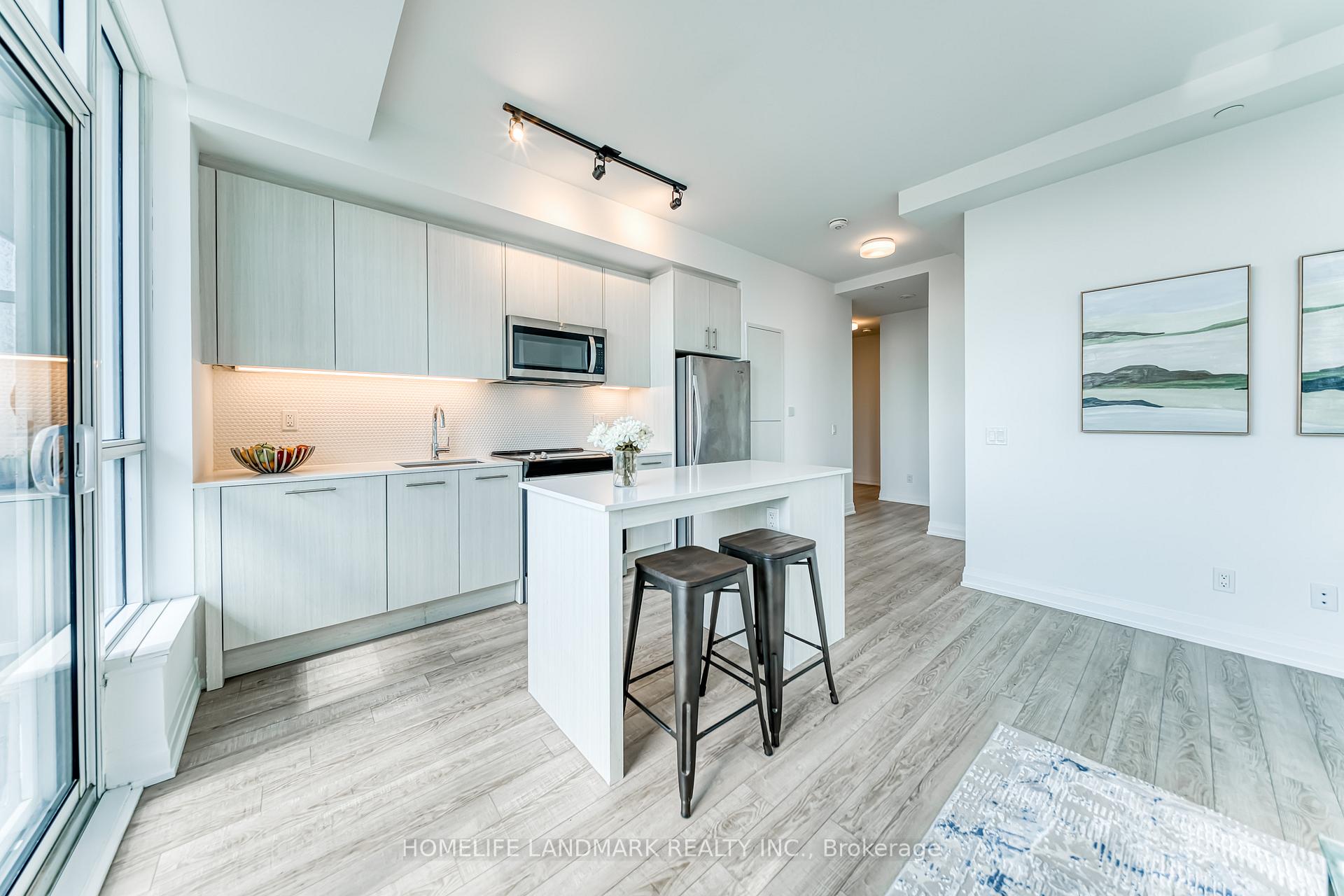 Photo 12 of Unit unit 712, 286 Main Street, Toronto, East End-Danforth — HOMEH