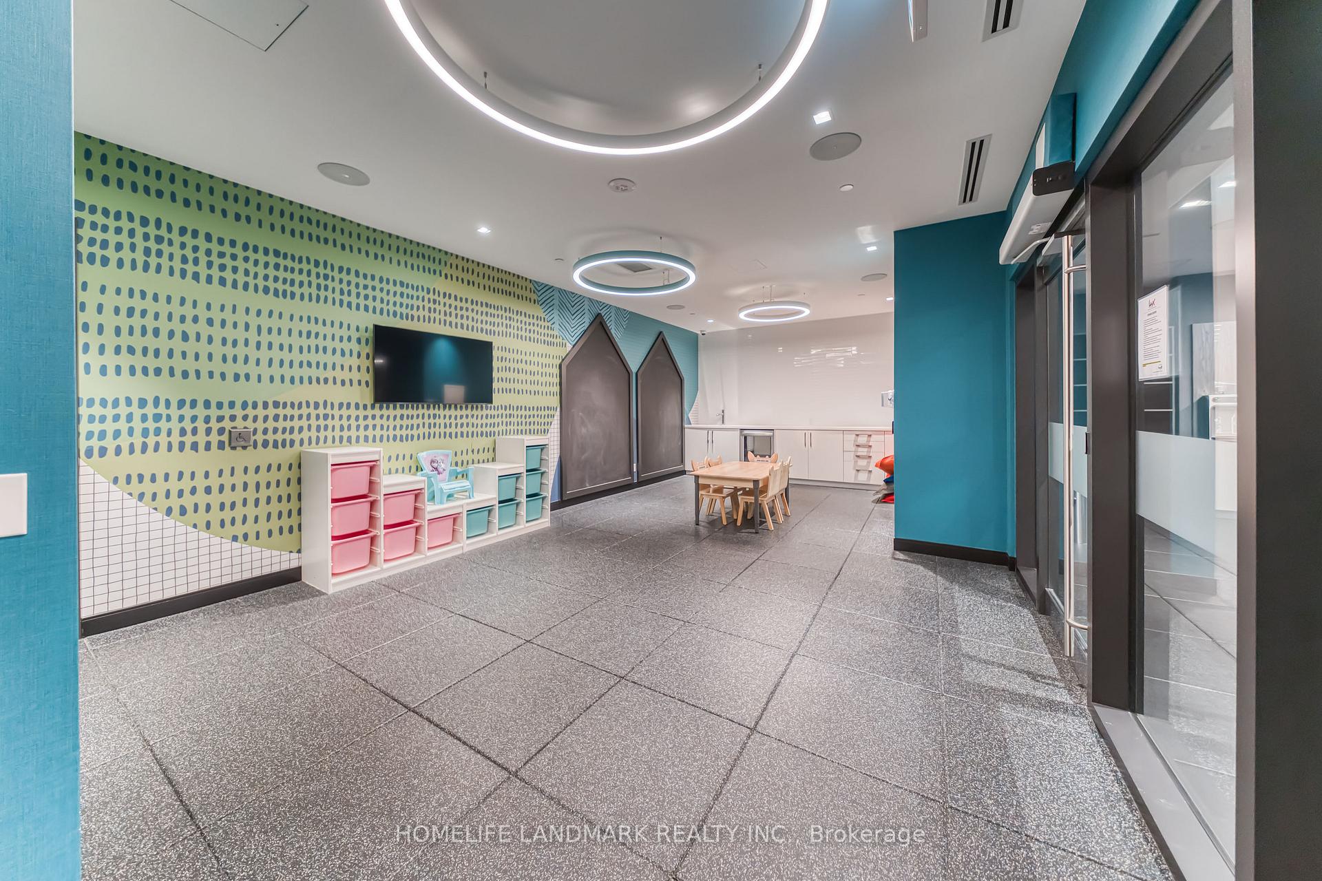 Photo 33 of Unit unit 712, 286 Main Street, Toronto, East End-Danforth — HOMEH